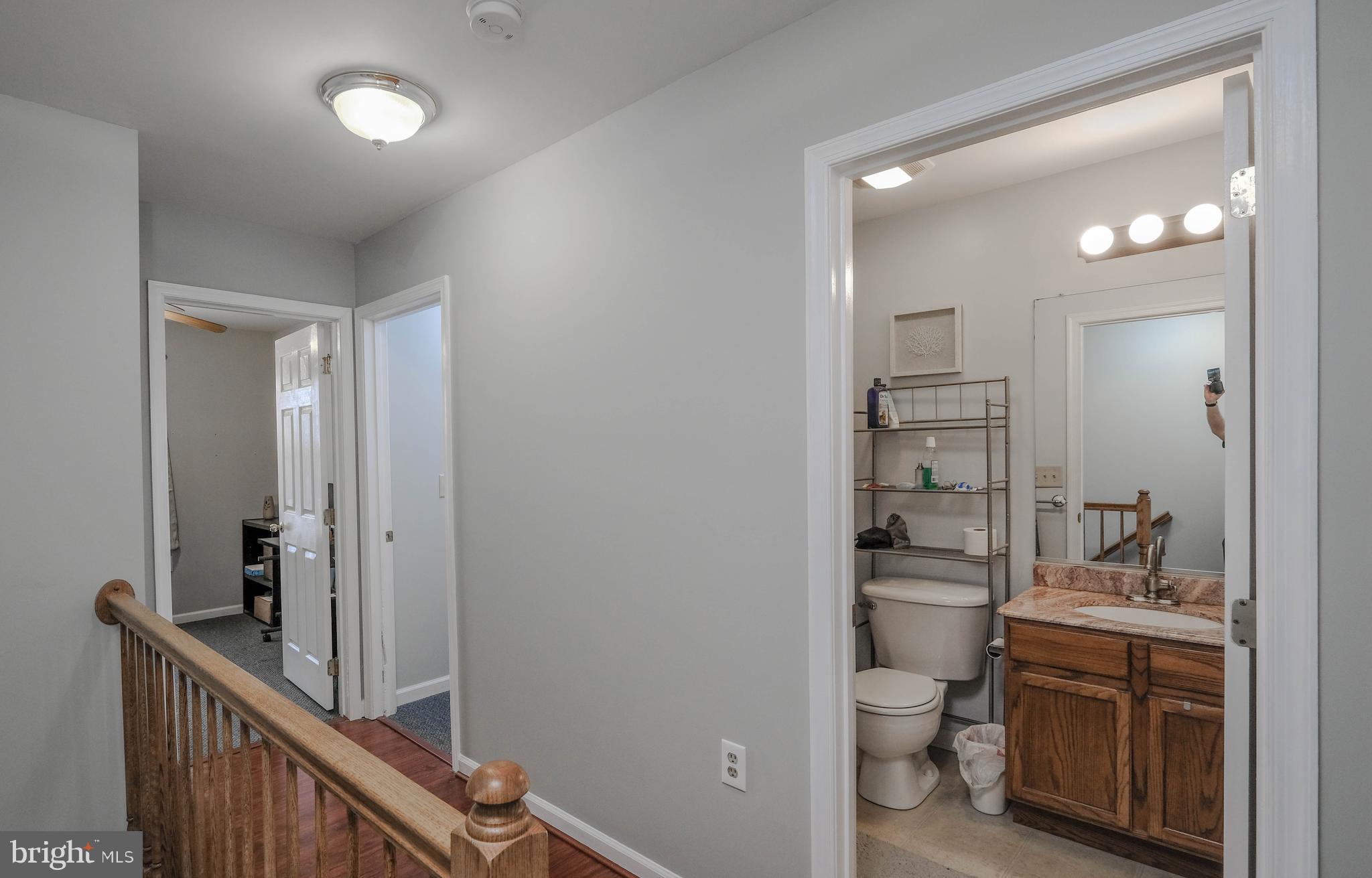 THE TOWNES AT OAKHURST - Residential