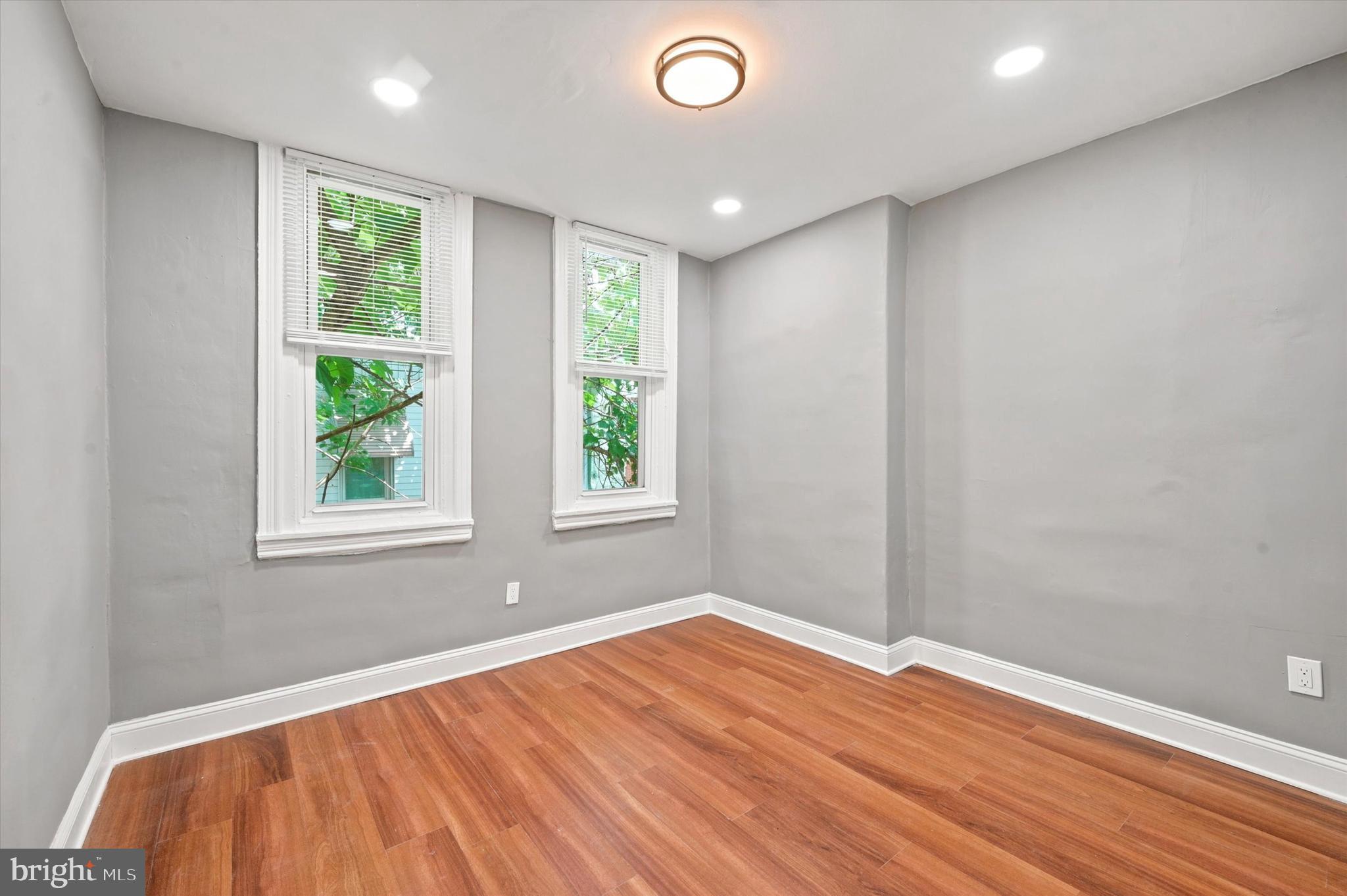 WEST PASSYUNK - Residential