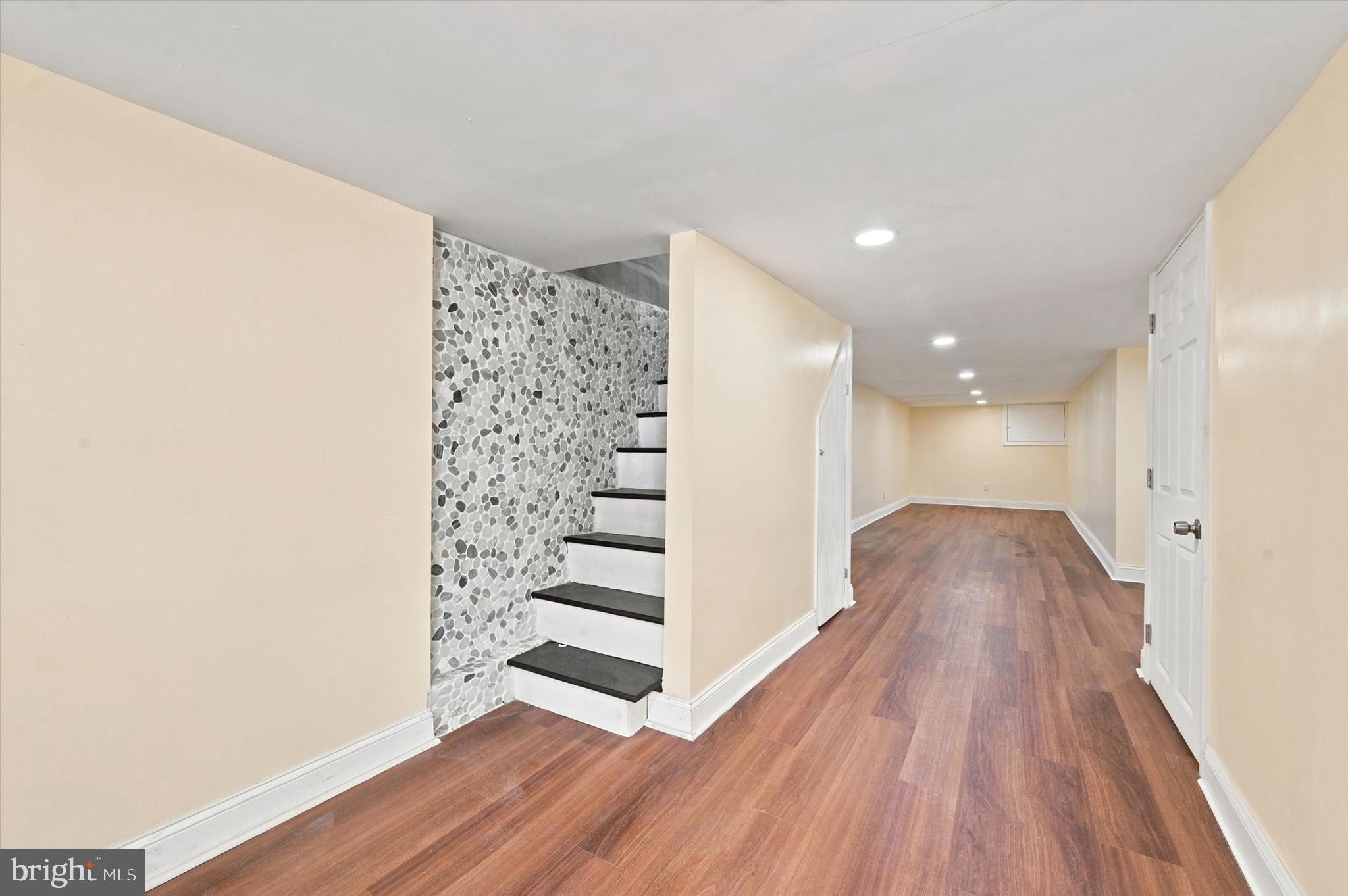 WEST PASSYUNK - Residential