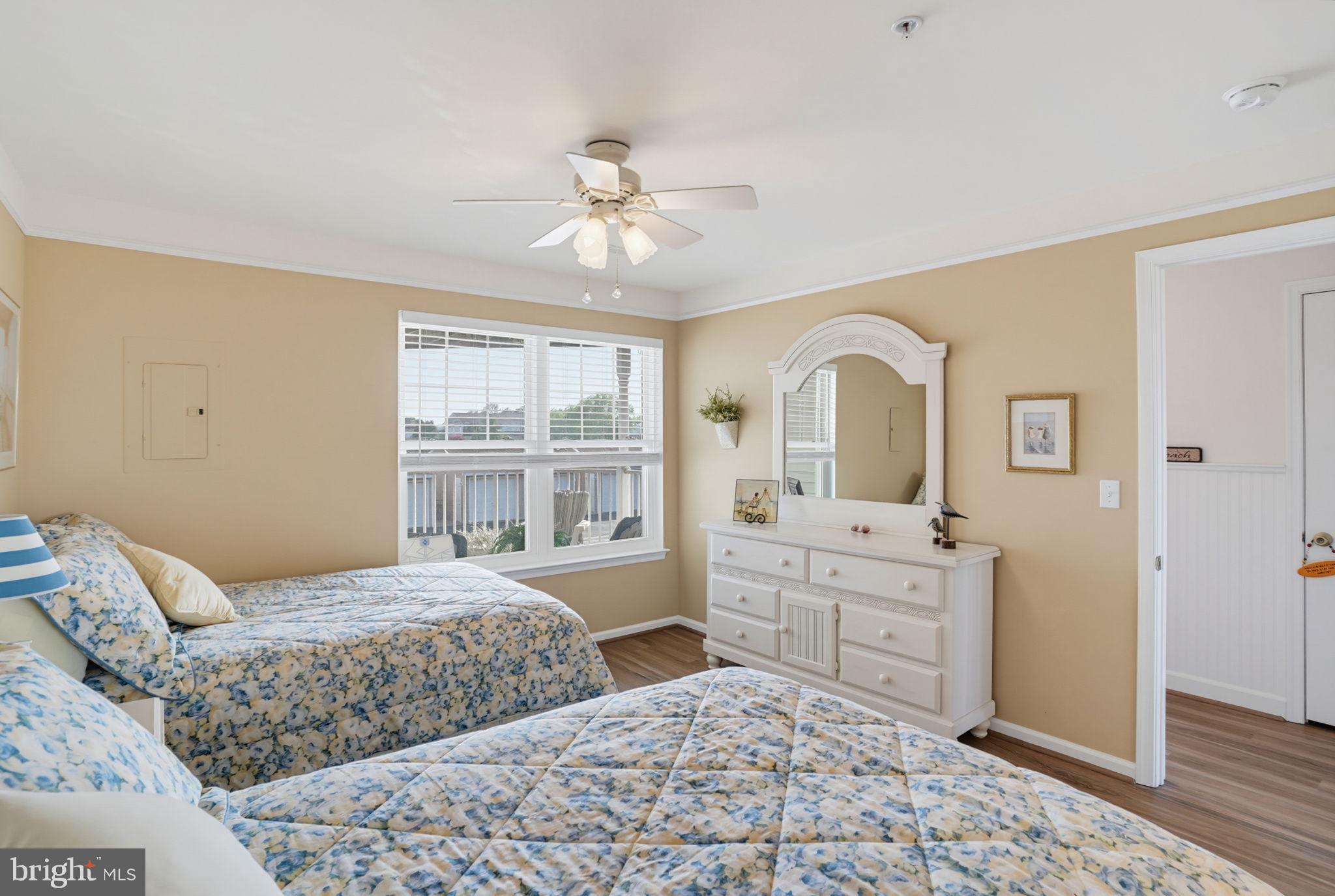 BETHANY BAY - Residential