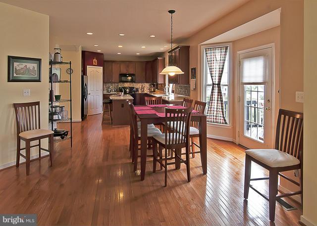 MAGNOLIA GREEN - Residential