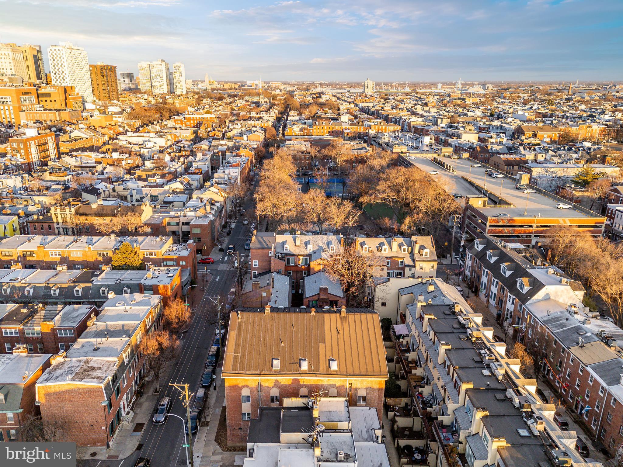 WASHINGTON SQ WEST - Residential Income