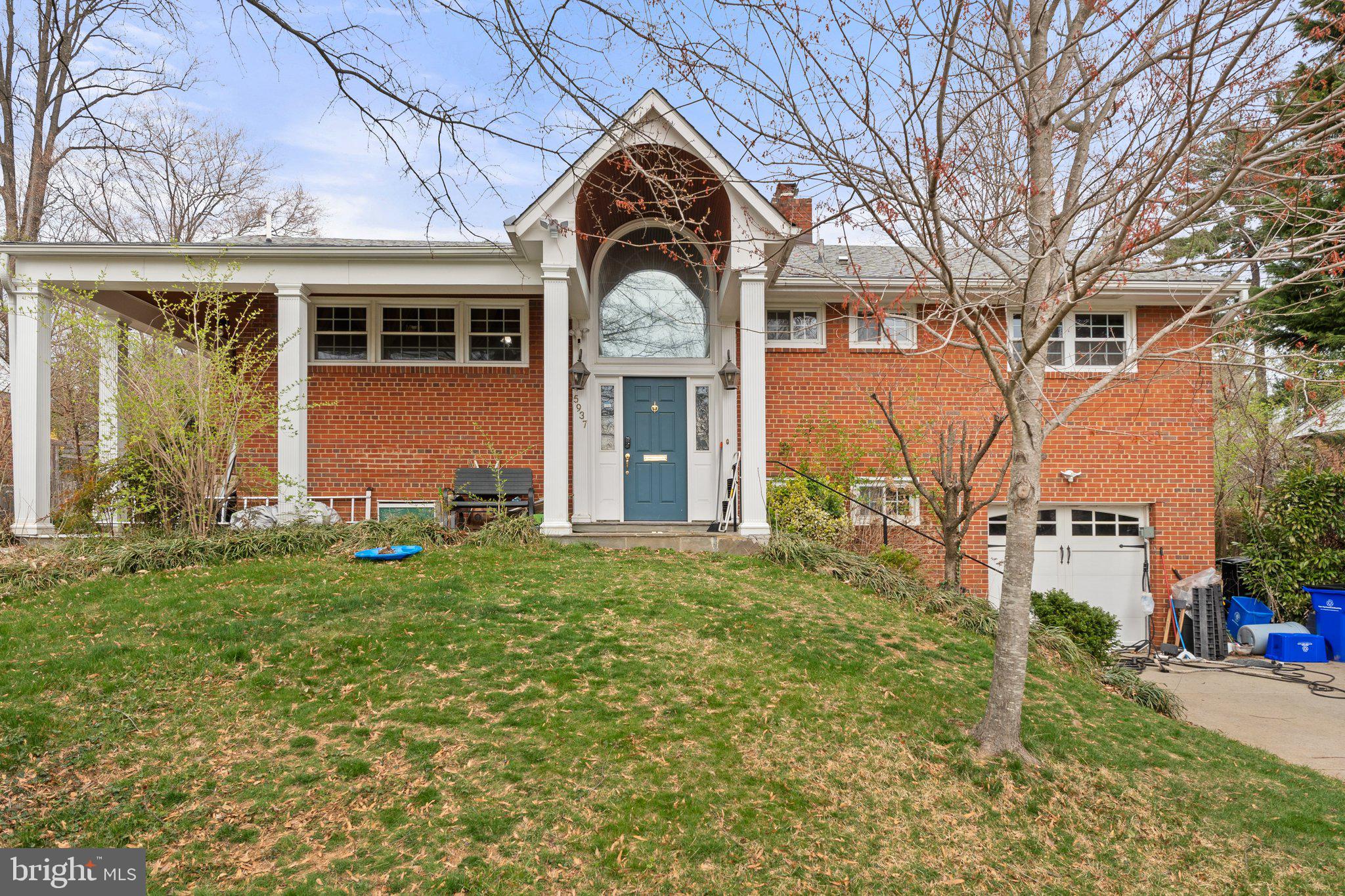 WILDWOOD MANOR - Residential Lease