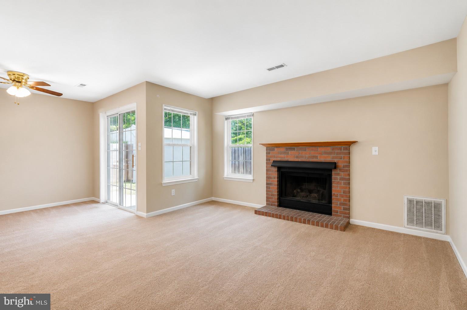 POTOMAC HILLS - Residential