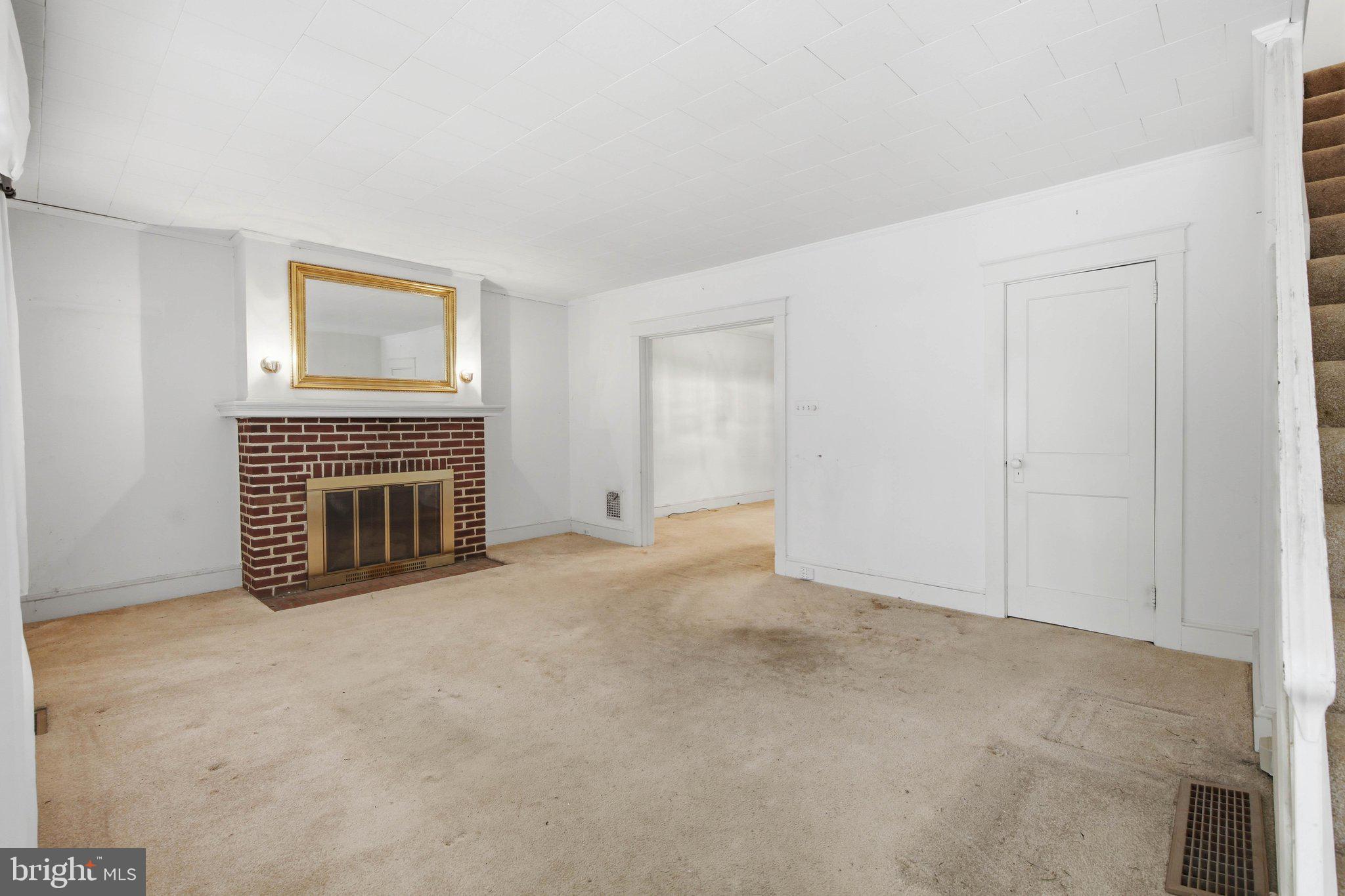 LANCASTER - Residential