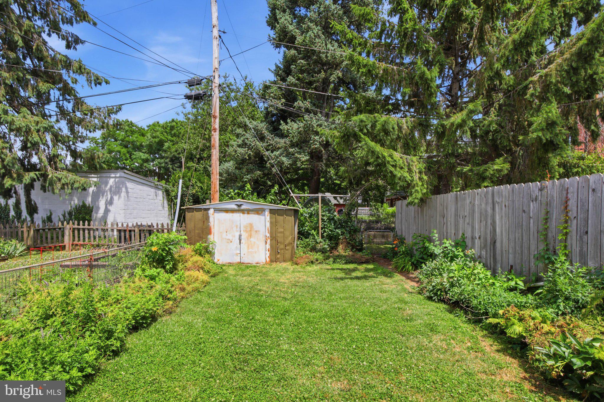 LANCASTER - Residential