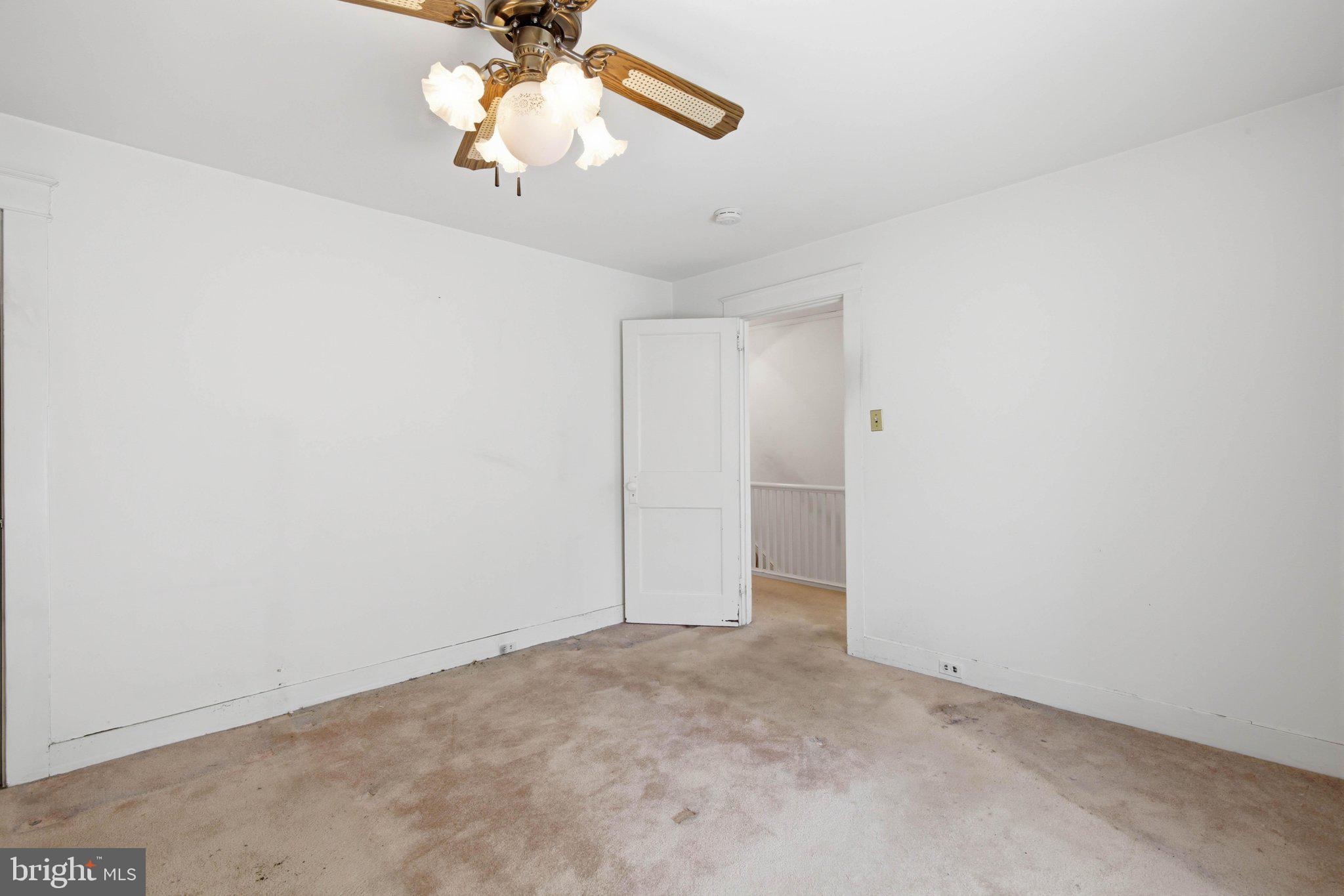 LANCASTER - Residential