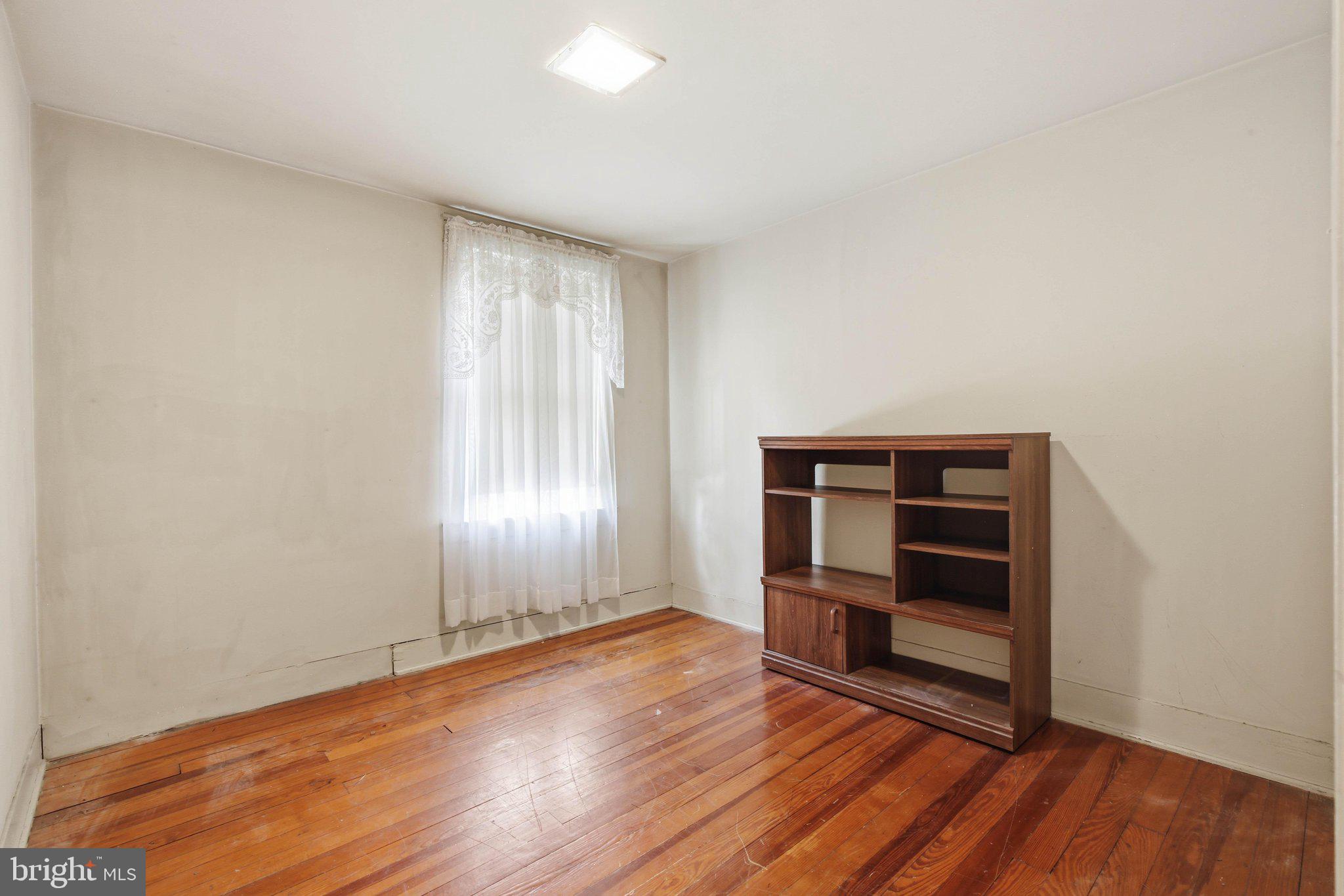 LANCASTER - Residential