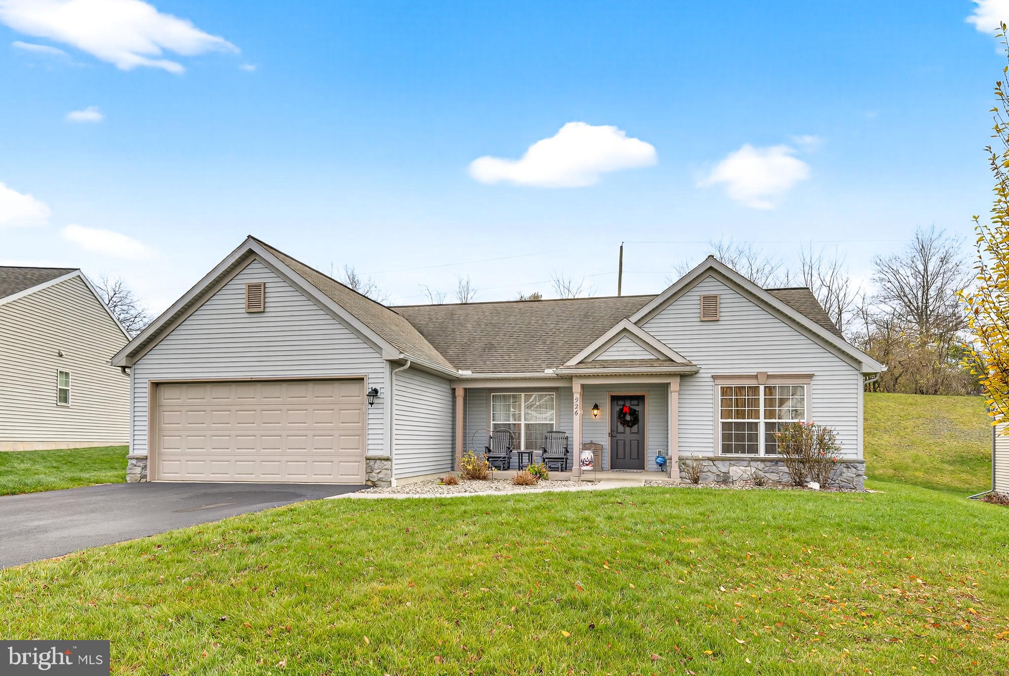 THE CROSSINGS AT SWEETBRIAR - Residential