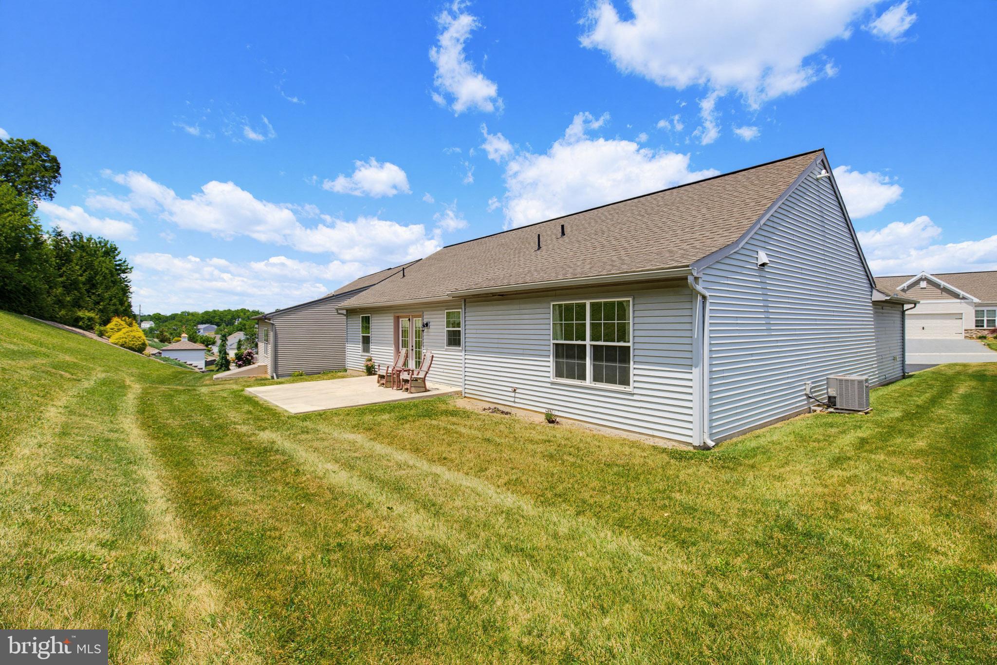THE CROSSINGS AT SWEETBRIAR - Residential