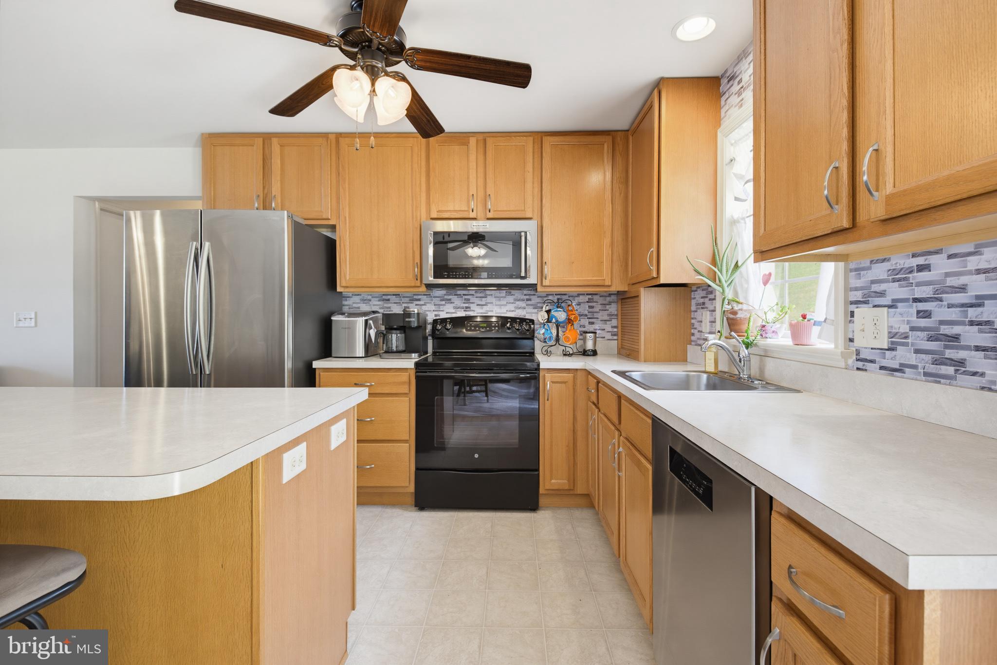 THE CROSSINGS AT SWEETBRIAR - Residential