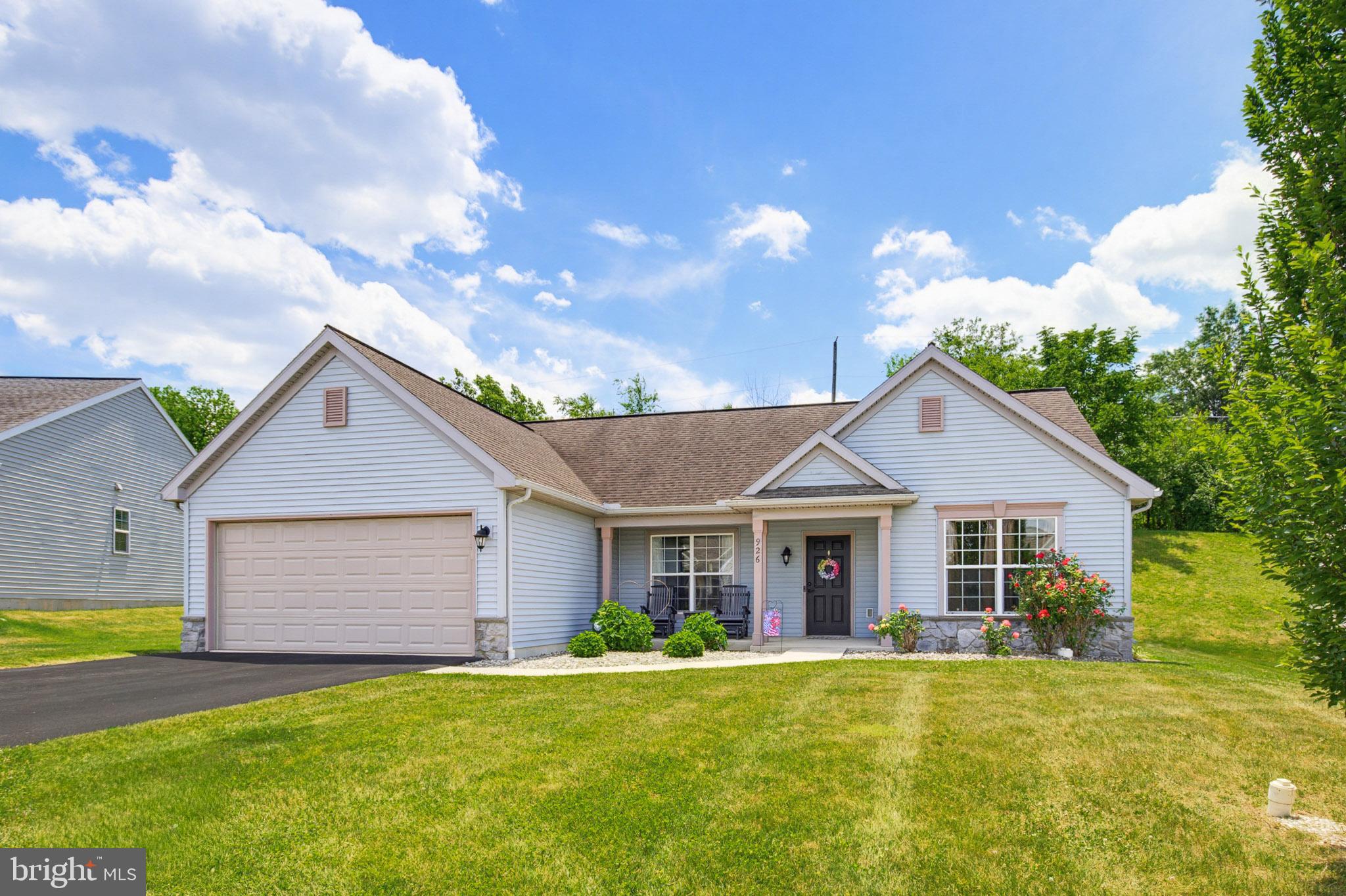 THE CROSSINGS AT SWEETBRIAR - Residential