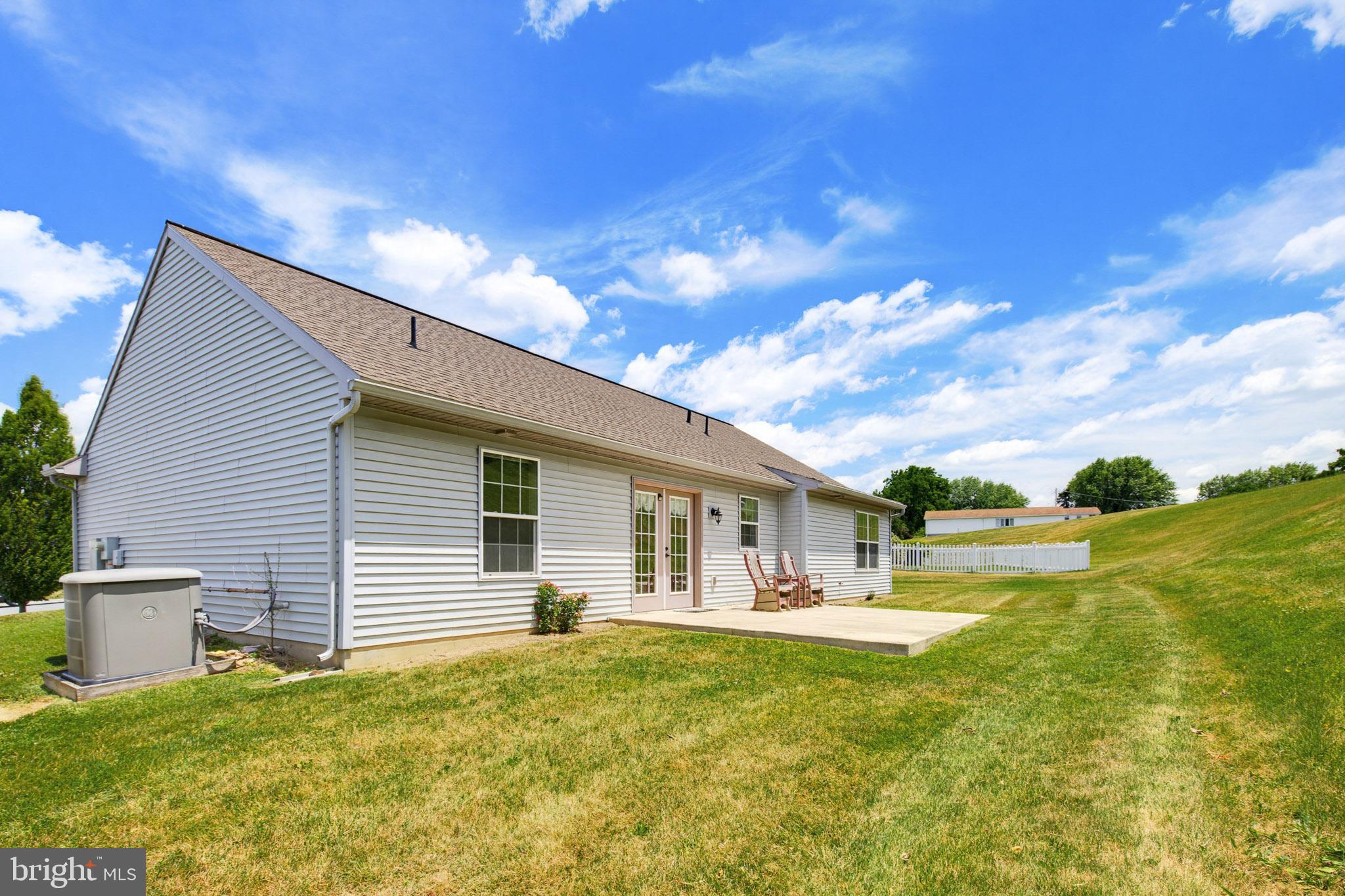 THE CROSSINGS AT SWEETBRIAR - Residential