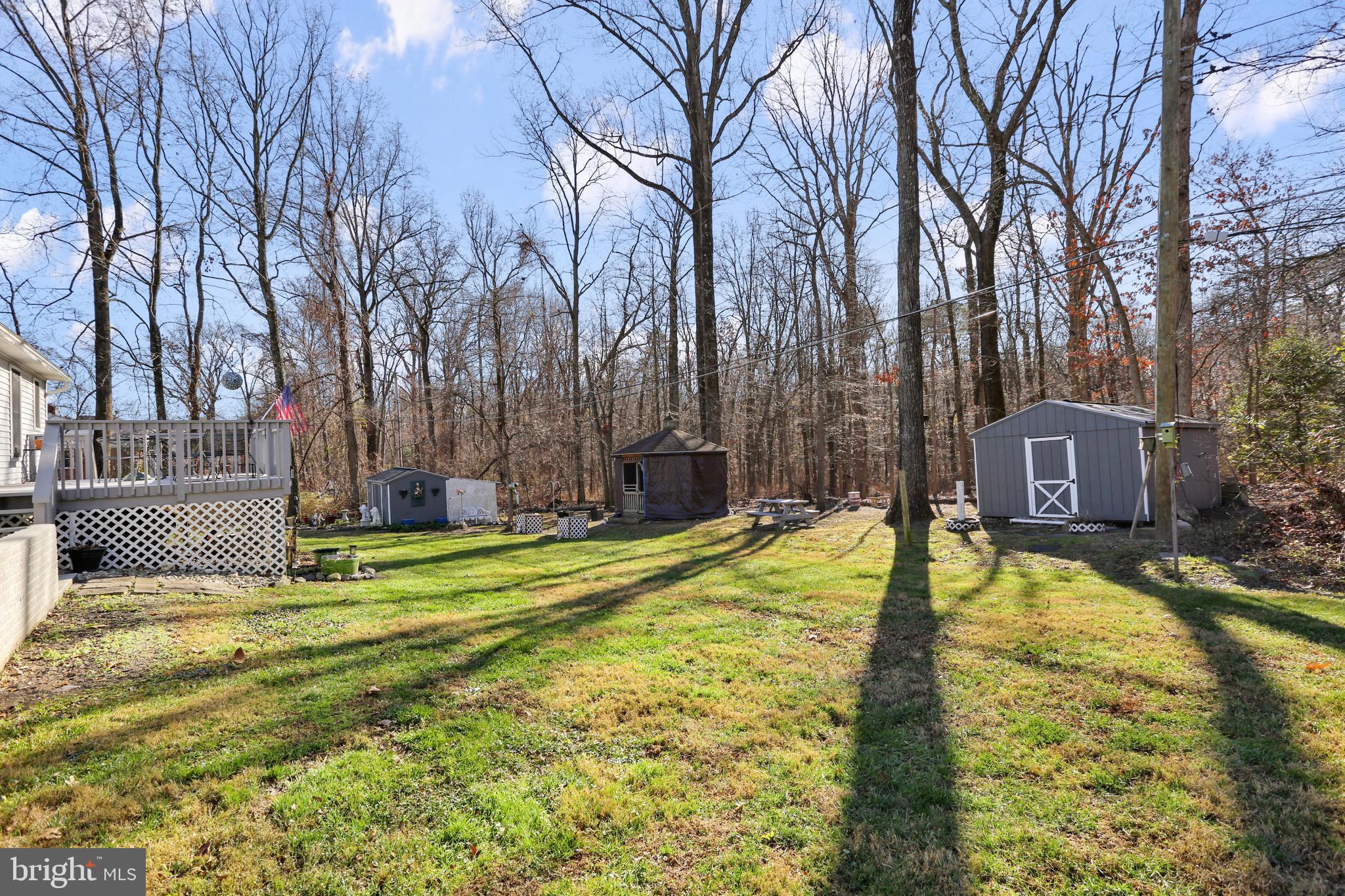 MIDDLE RIVER - Residential