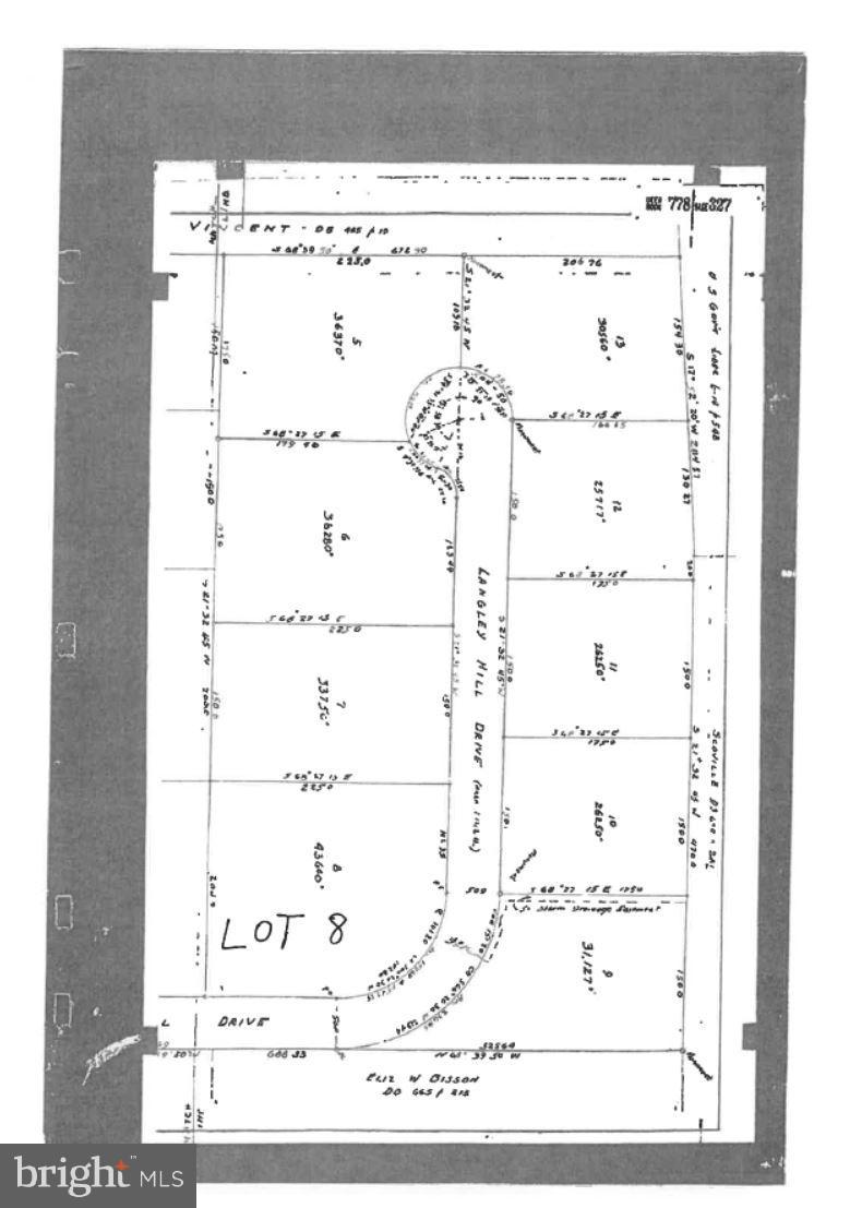 Beautiful, over 1 acre corner lot in sought-after Langley Hills.  Exceptional opportunity to build a dream house in prime McLean location.  Minutes to downtown McLean & Langley High School District .  GW Parkway, Chain Bridge, Tysons Corner, Beltway, DC, Reagan National and Duller International Airport - all  within easy commuting distance.