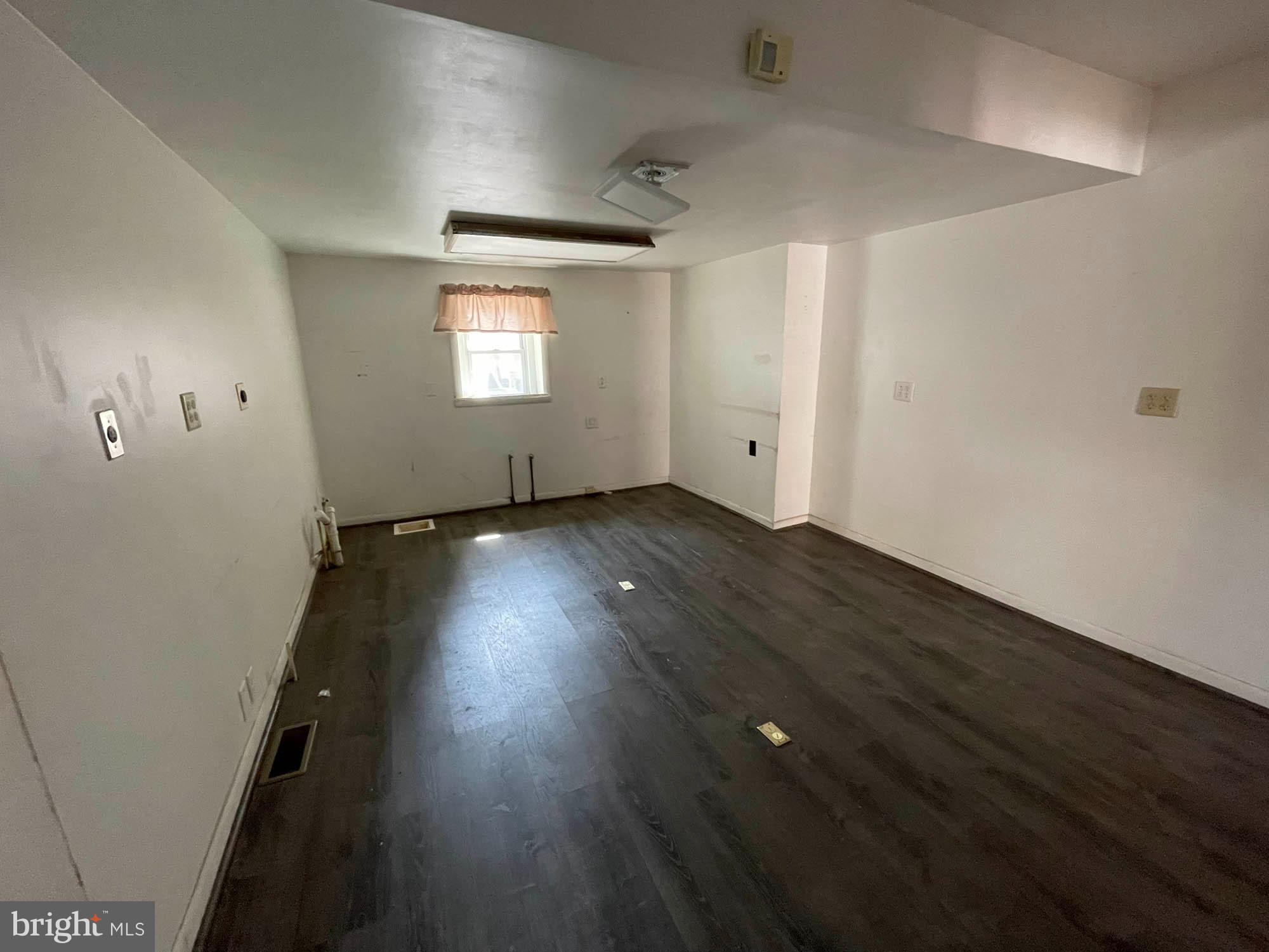 RIDGELY'S DELIGHT - Commercial Sale
