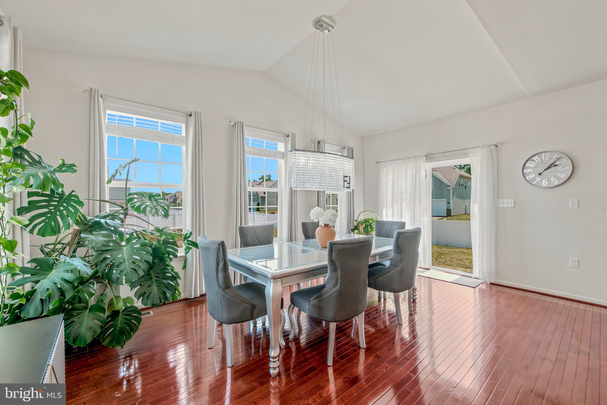 SPRINGDALE FARM - Residential