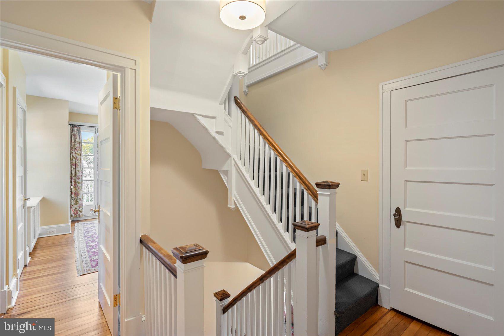 ROLAND PARK - Residential
