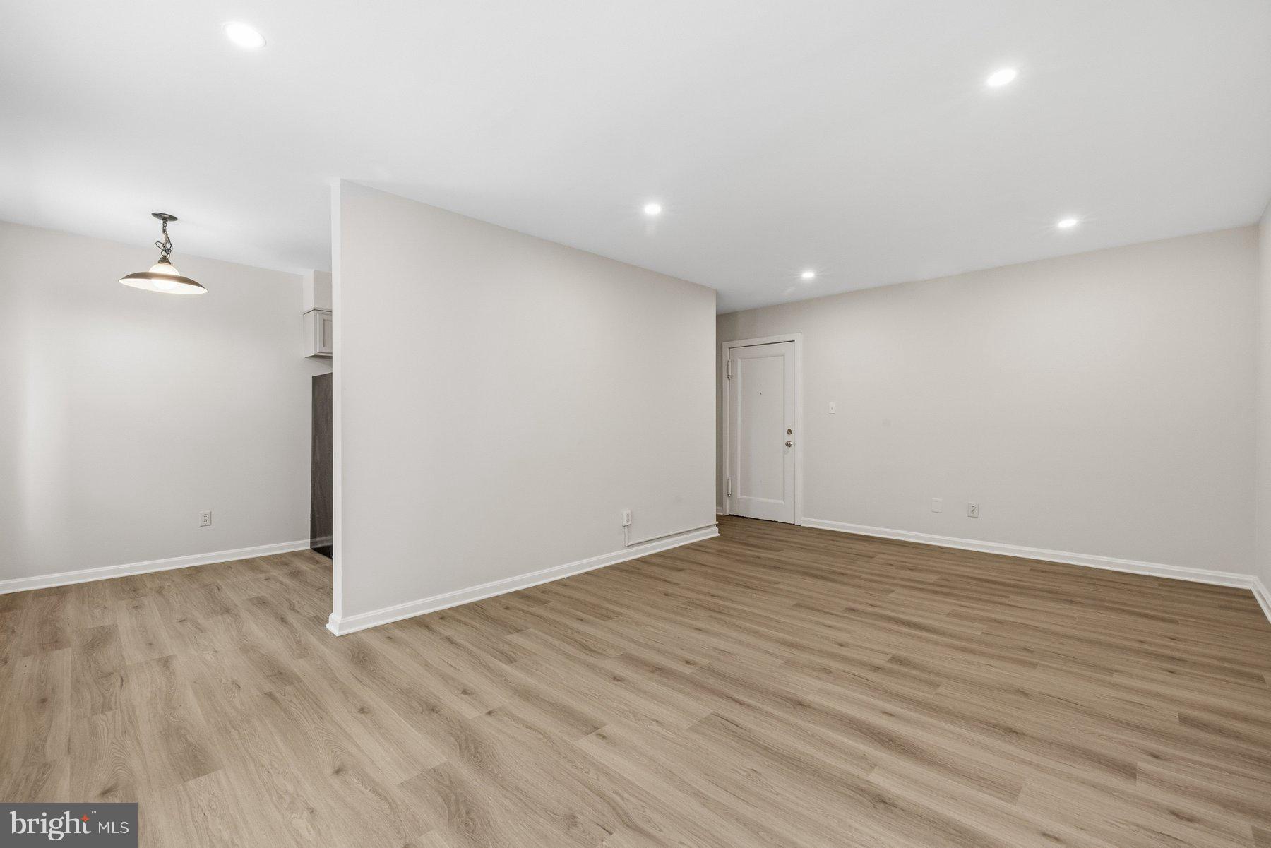 THE WELLINGTON - Residential