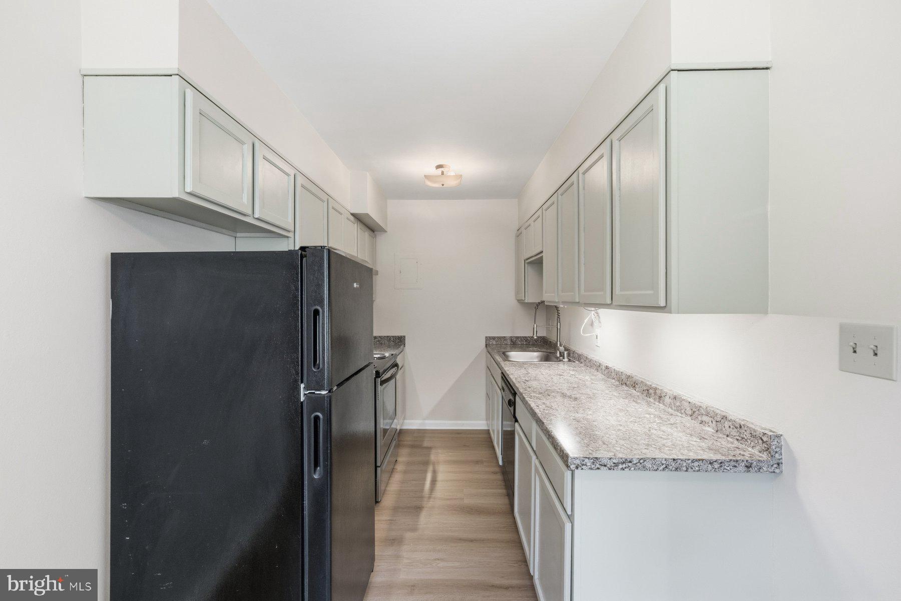 THE WELLINGTON - Residential