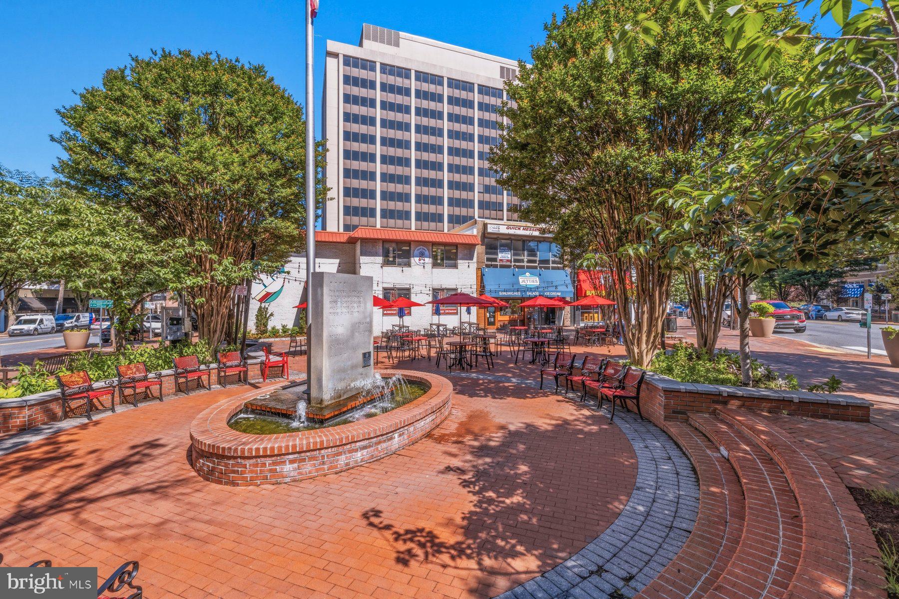 THE WELLINGTON - Residential