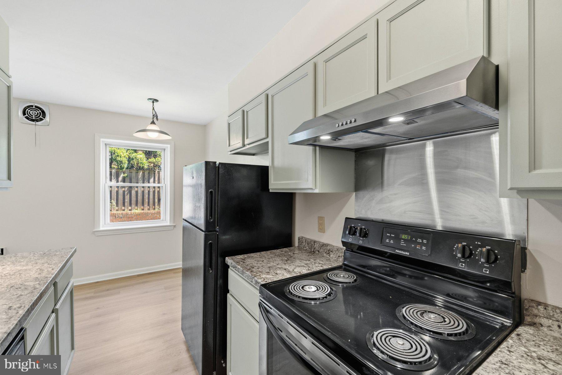 THE WELLINGTON - Residential
