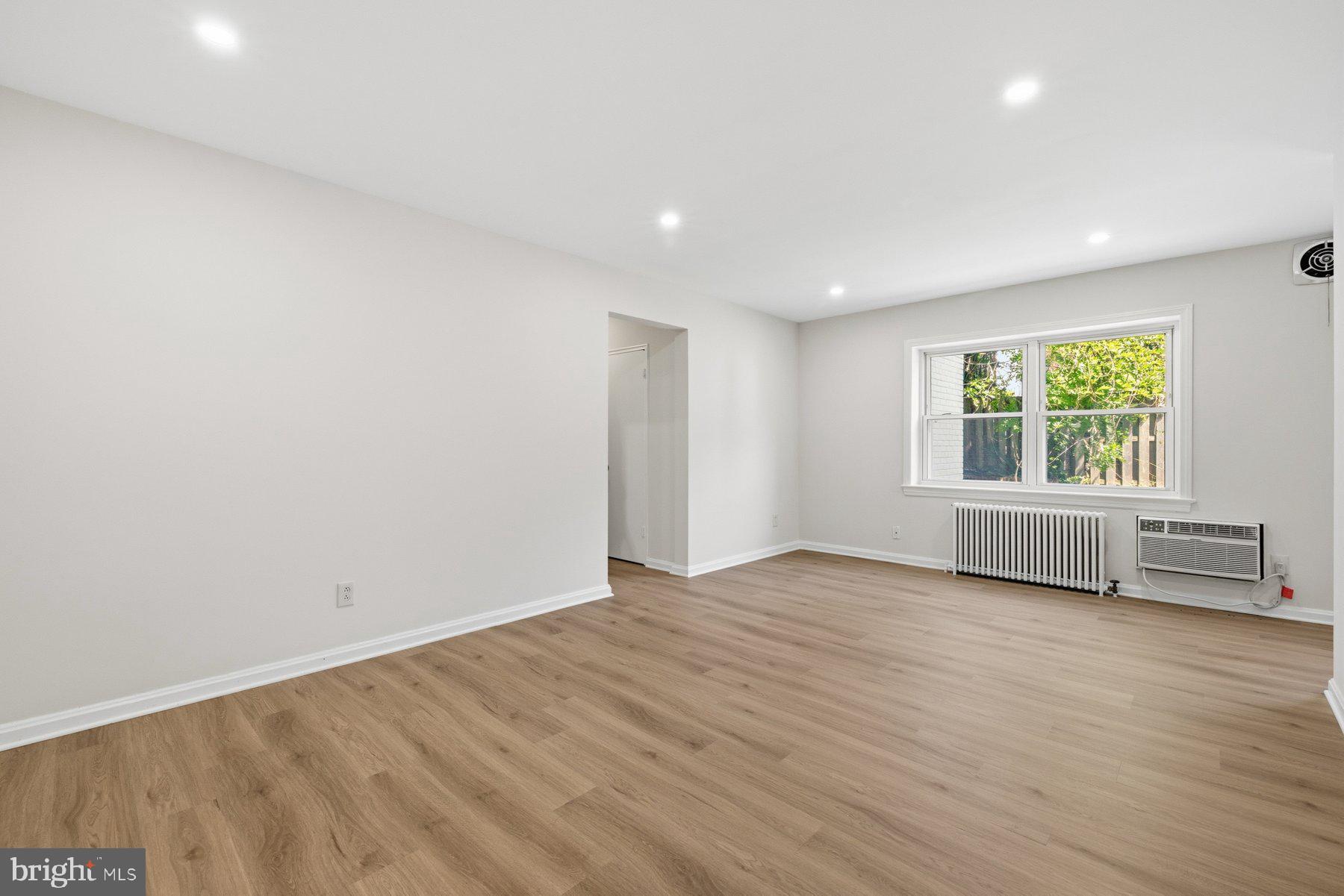 THE WELLINGTON - Residential