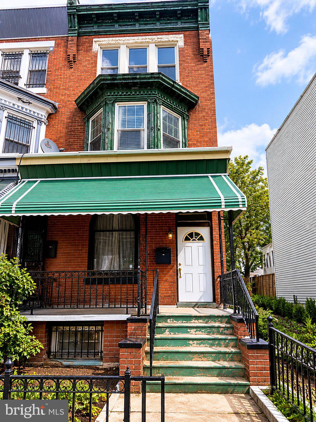 TEMPLE UNIVERSITY - Residential