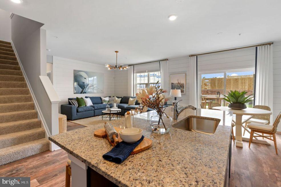 TOLLHOUSE WOODS - Residential