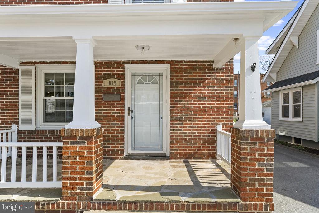 HAGERSTOWN - Residential