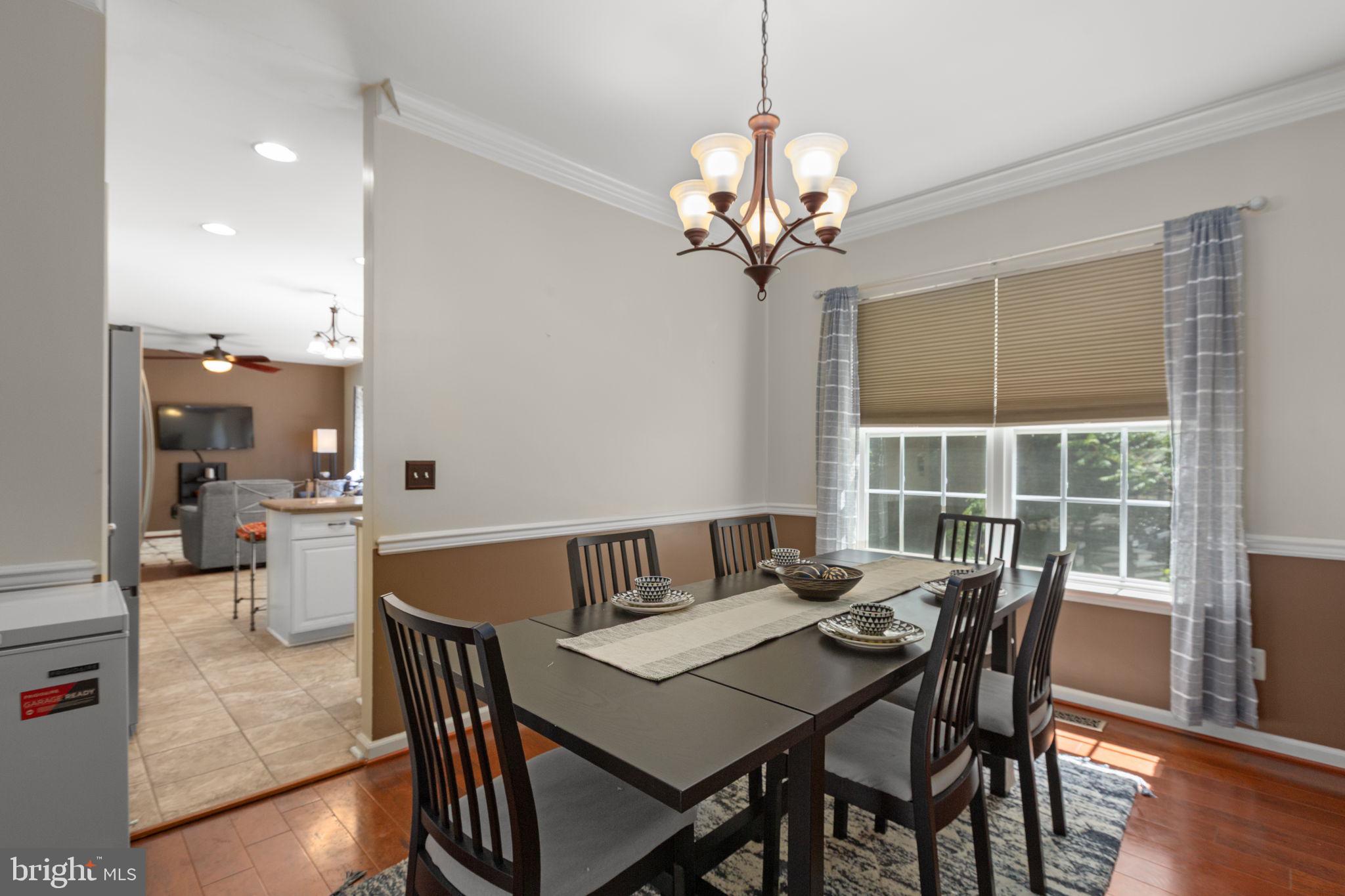 CARRIAGE HILL AT FALLS - Residential