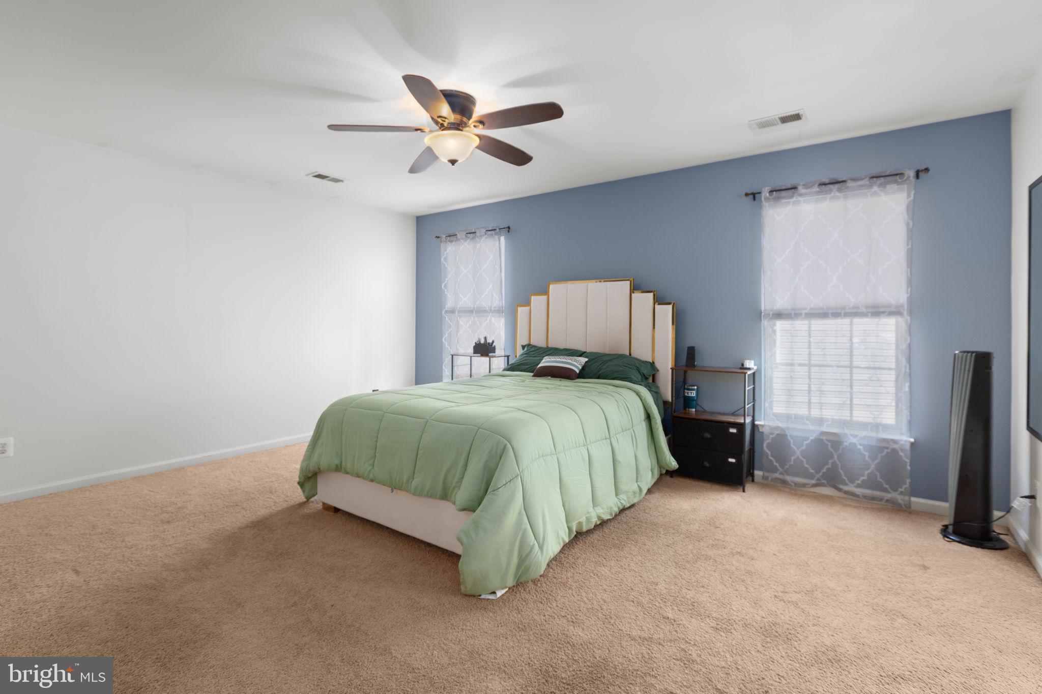 CARRIAGE HILL AT FALLS - Residential