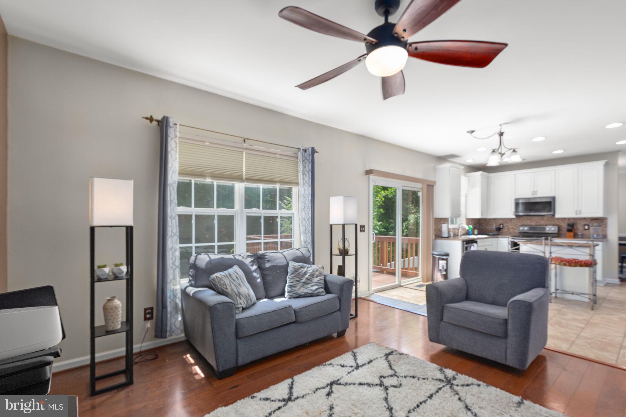 CARRIAGE HILL AT FALLS - Residential