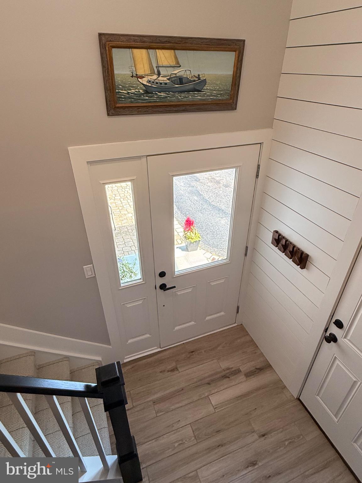 HILLSMERE SHORES - Residential