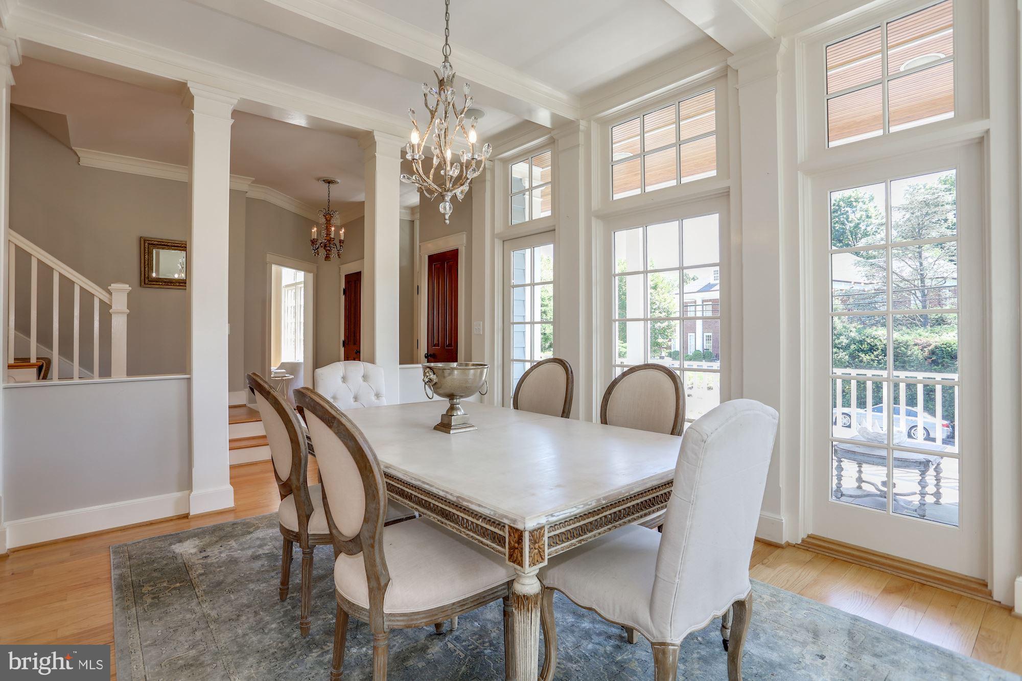 COUNTRY CLUB HILLS - Residential