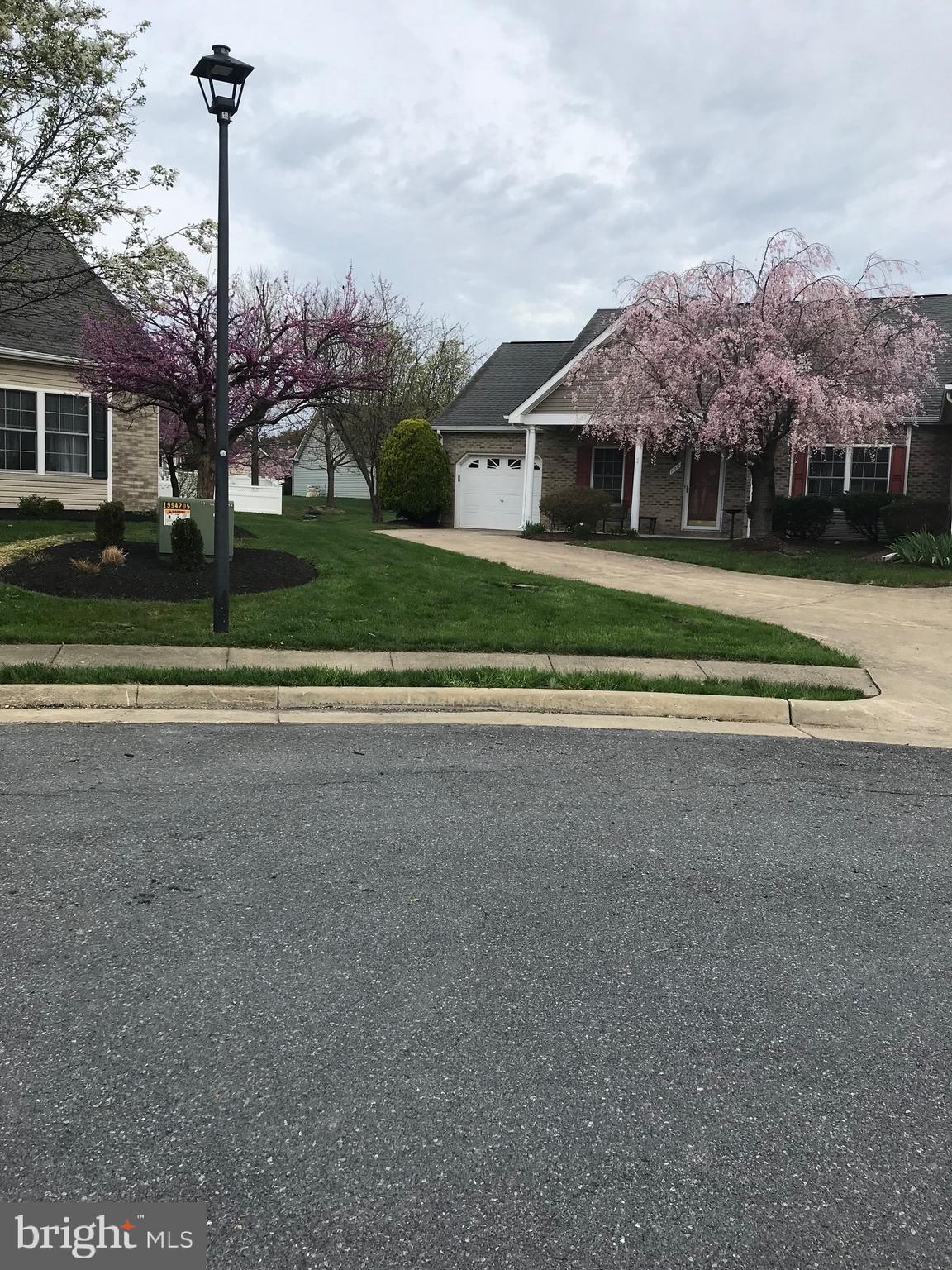 AUTUMN GLEN - Residential
