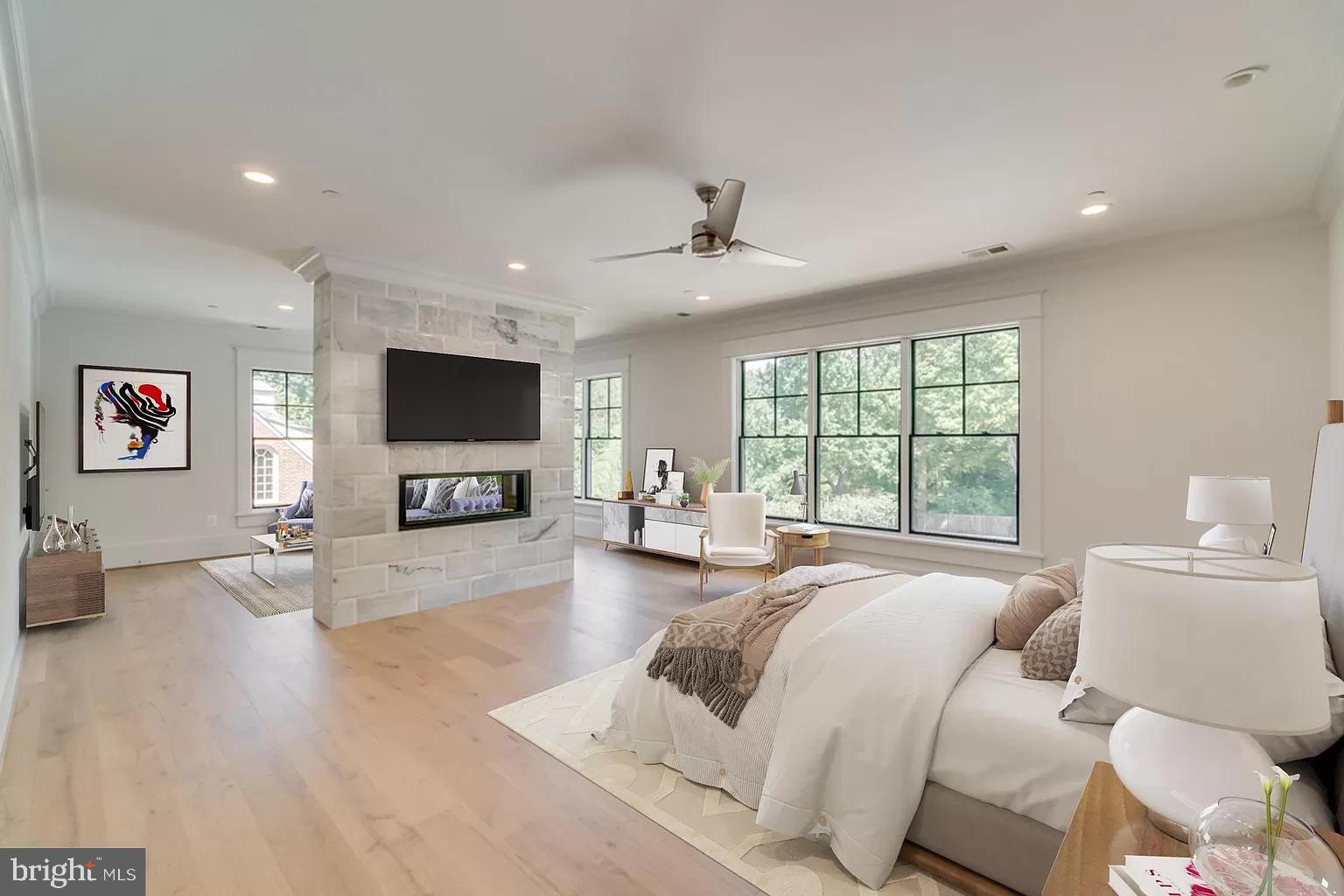 HILLMEAD - Residential
