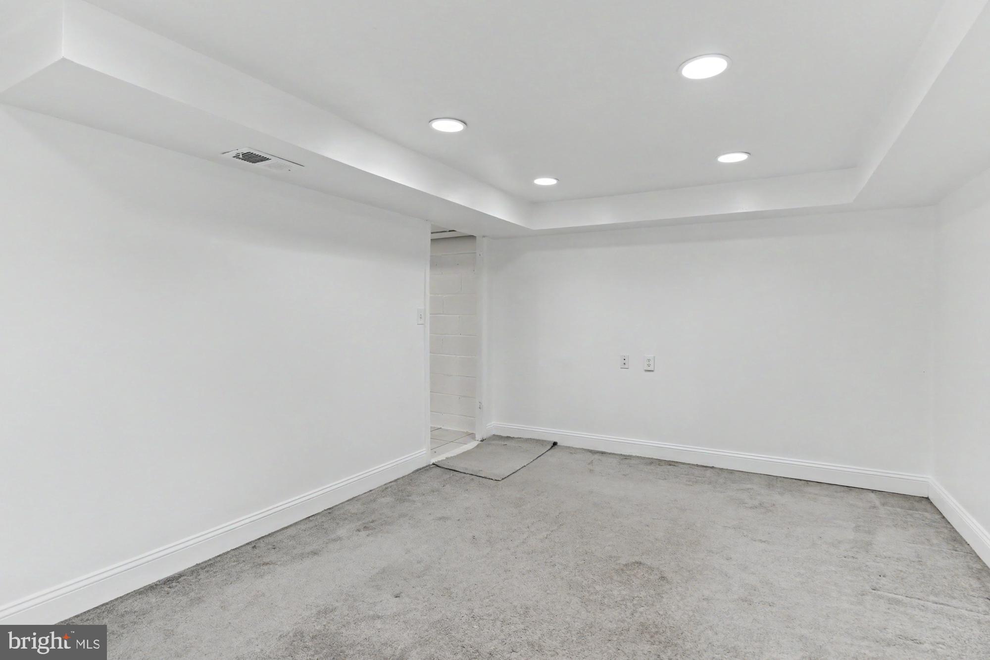 WEST INVERNESS - Residential