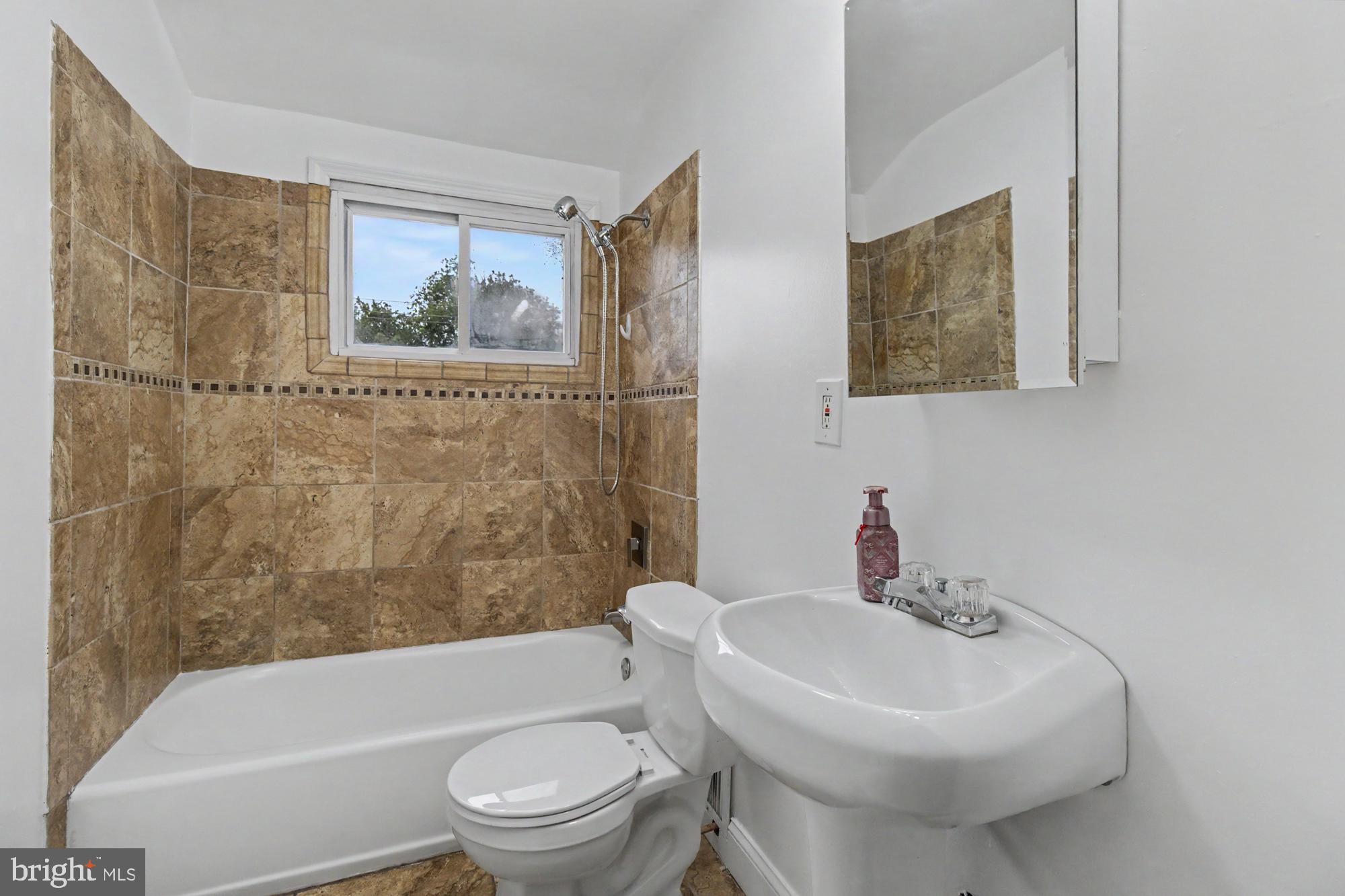 WEST INVERNESS - Residential