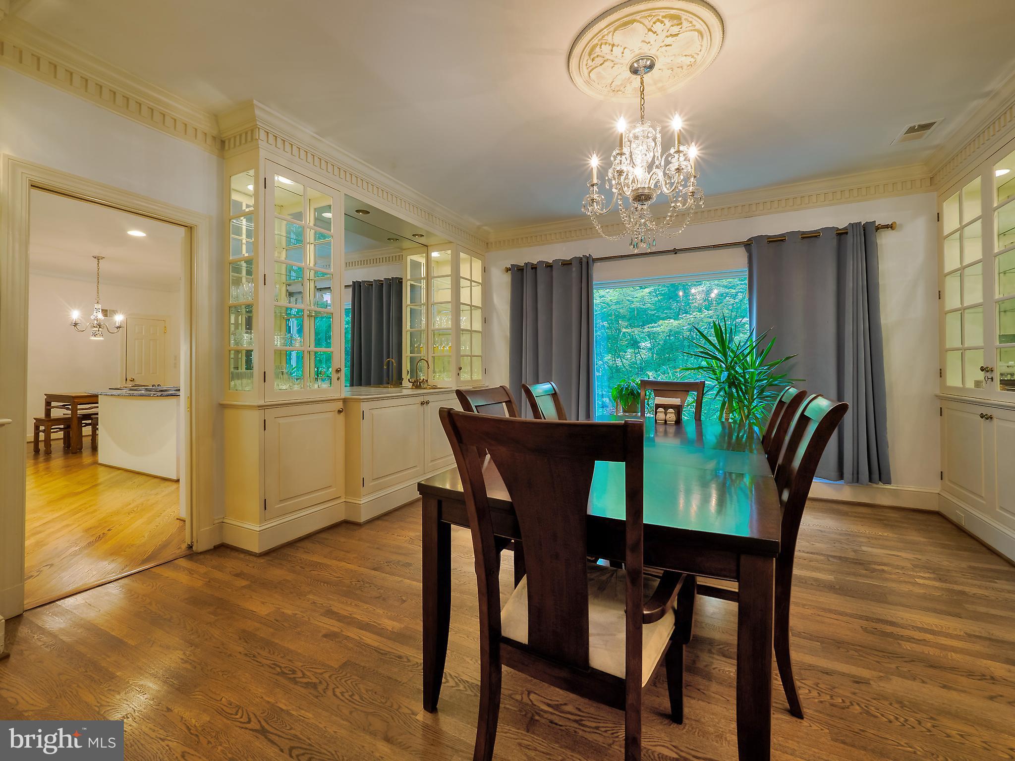 KENWOOD PARK - Residential Lease