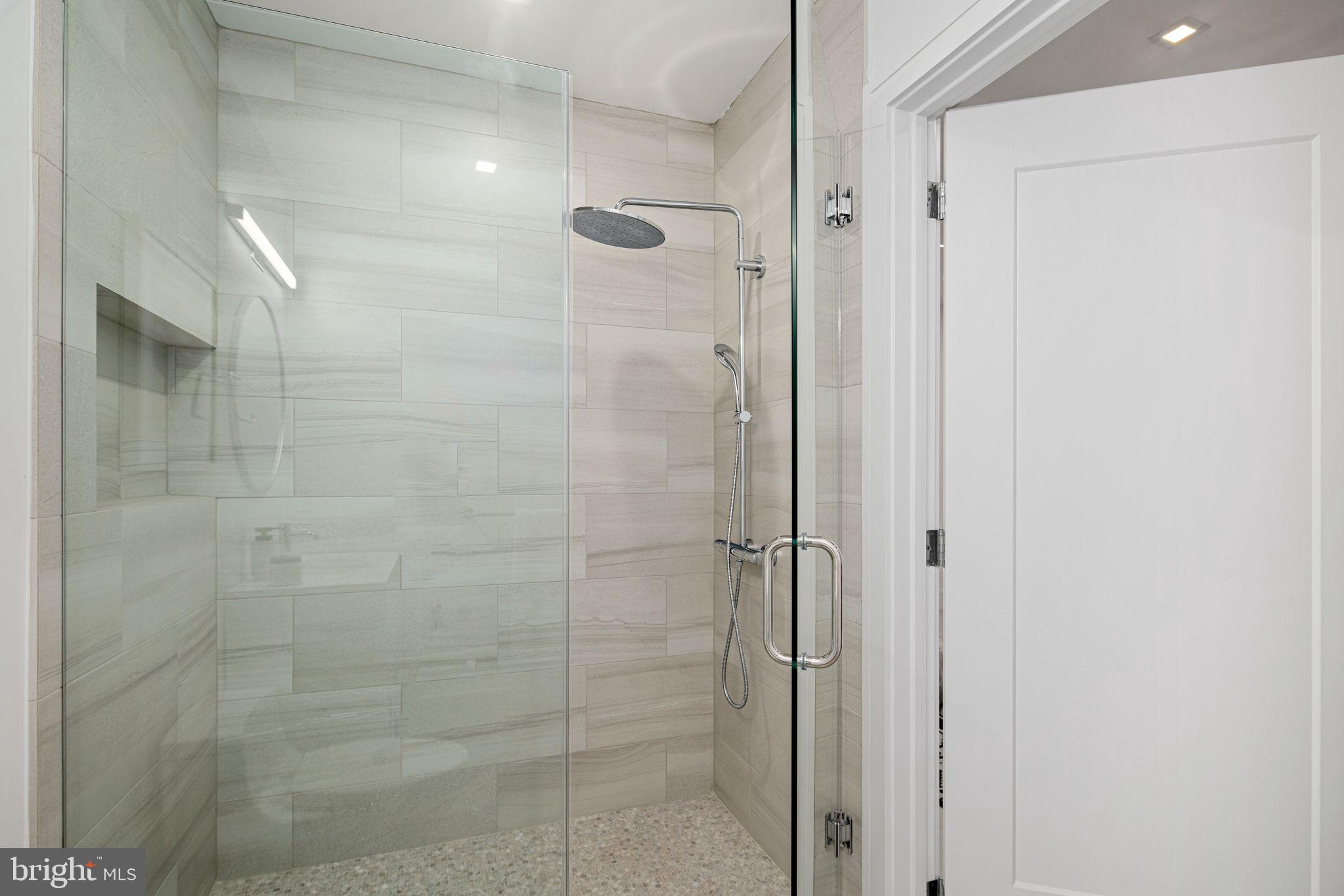 WASHINGTON SQ WEST - Residential