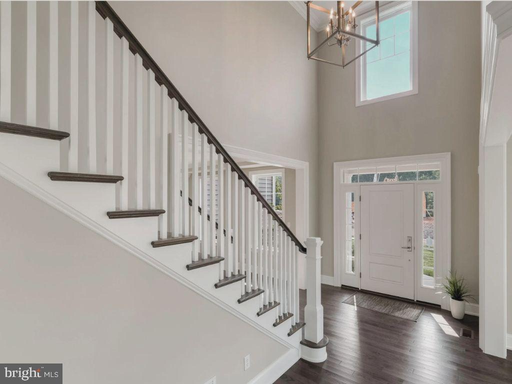 LANSDALE - Residential