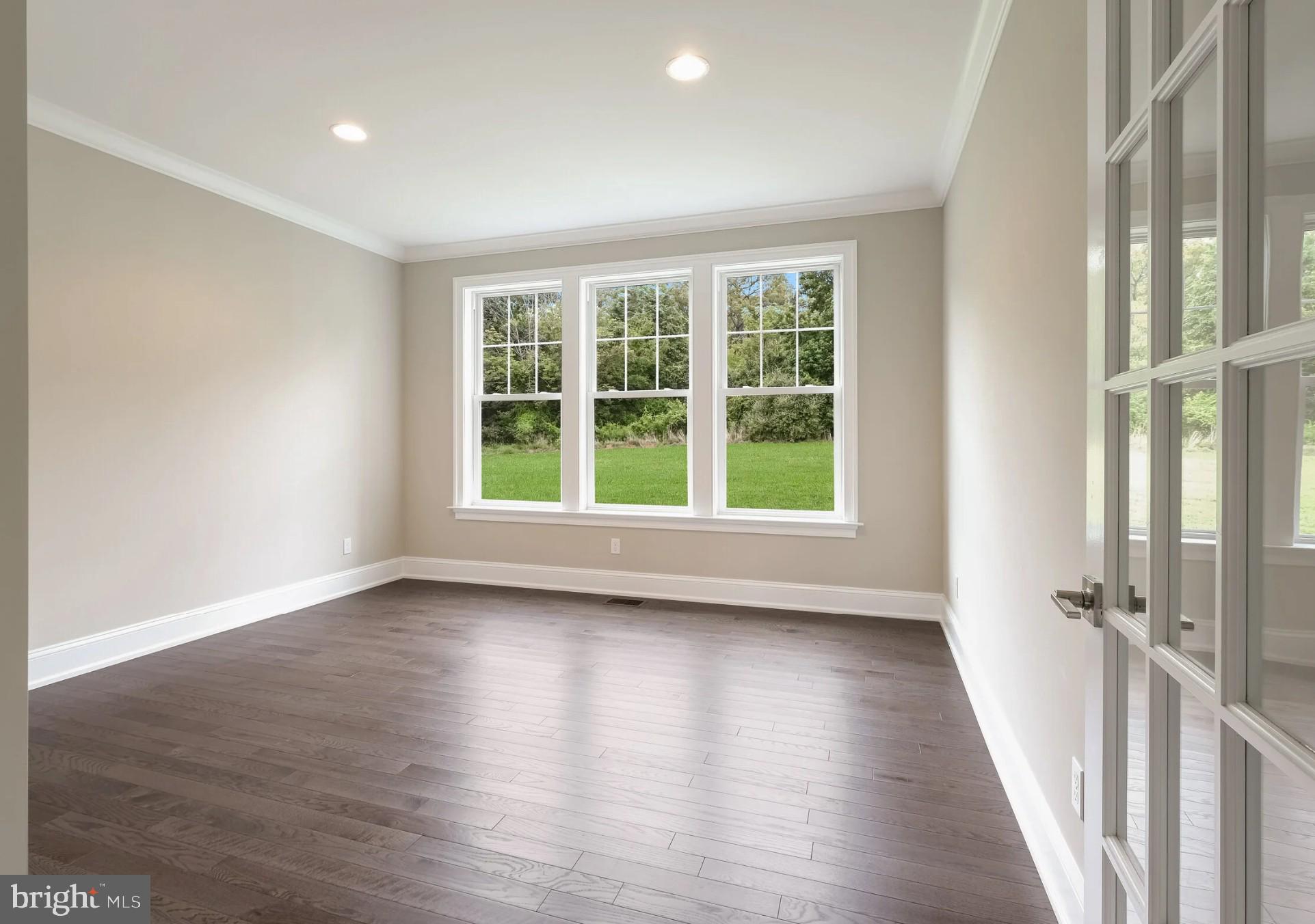 LANSDALE - Residential