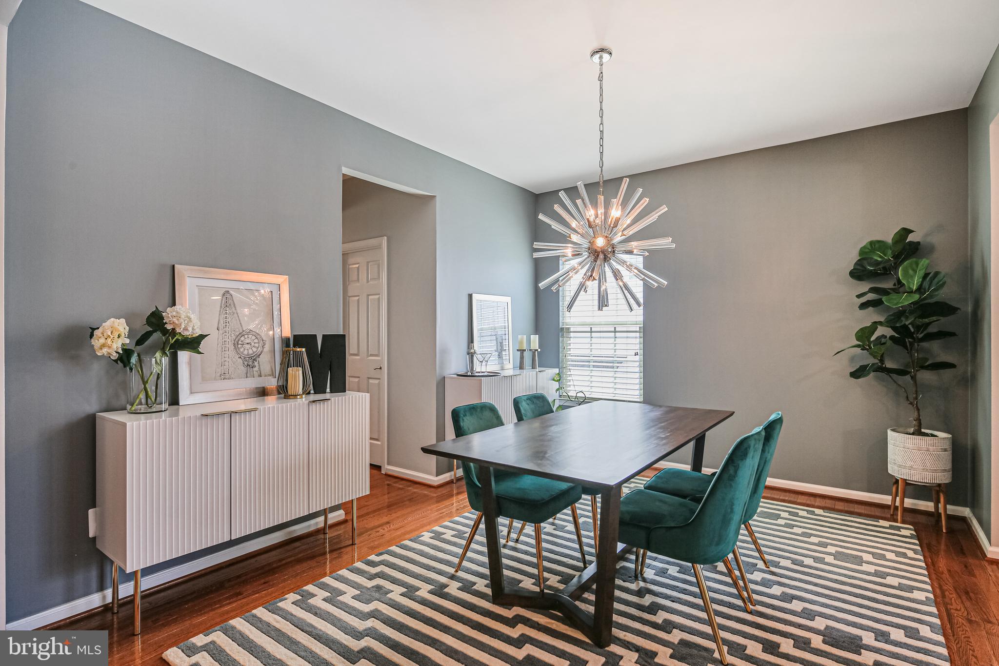 RIVERS EDGE - Residential