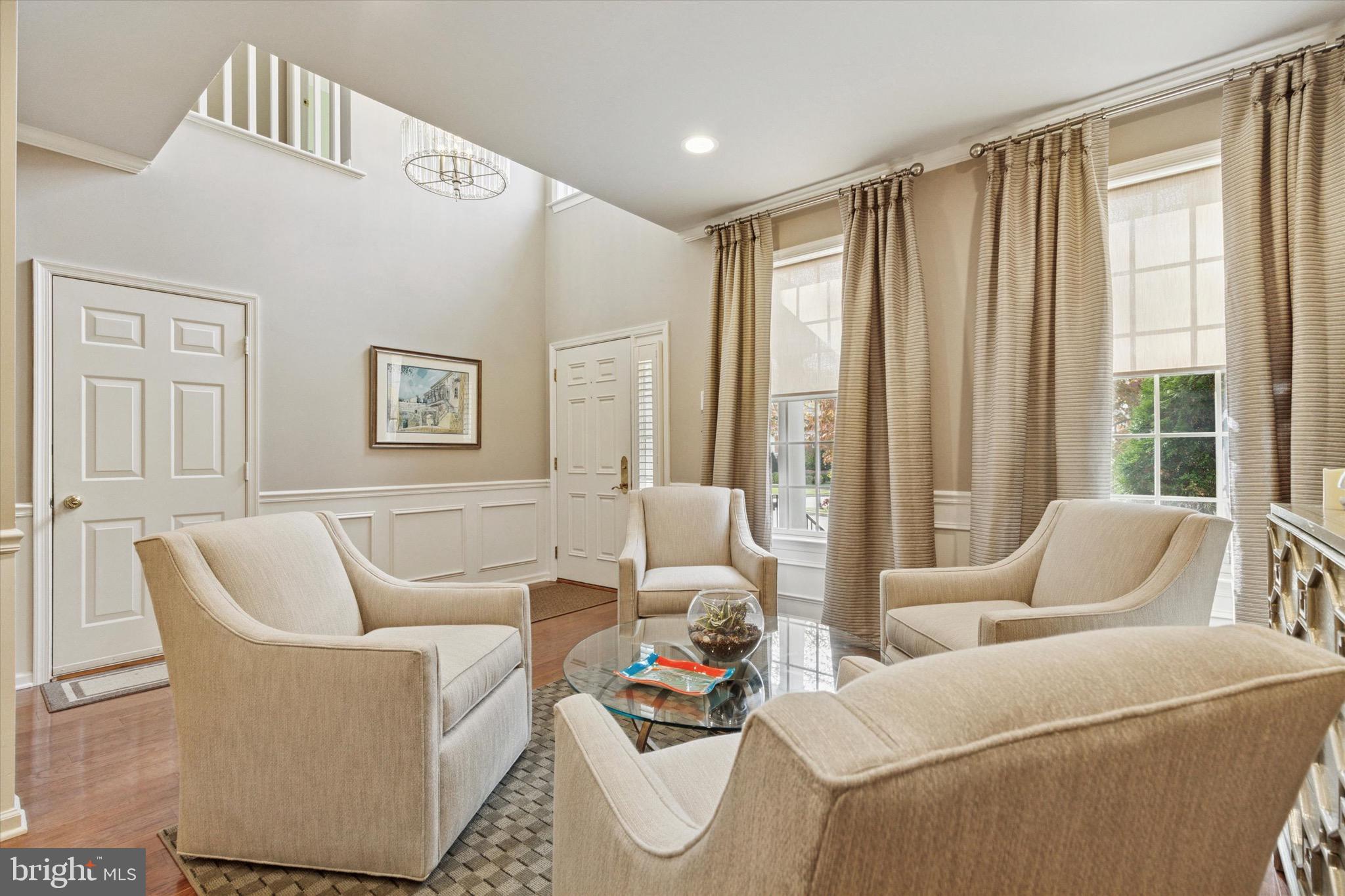 BELLE AIRE - Residential