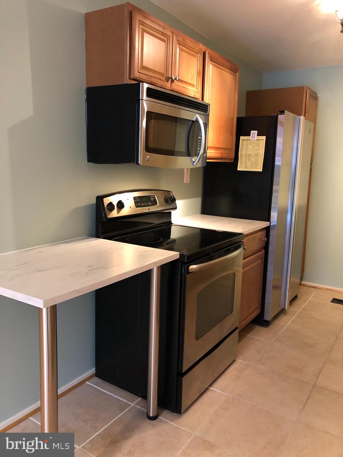 RESTON - Residential Lease