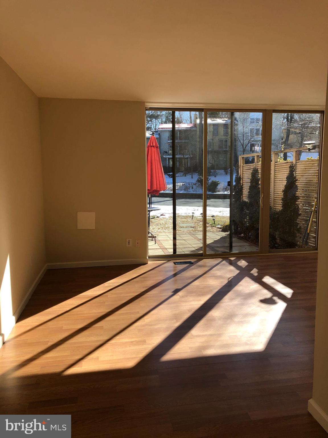 RESTON - Residential Lease