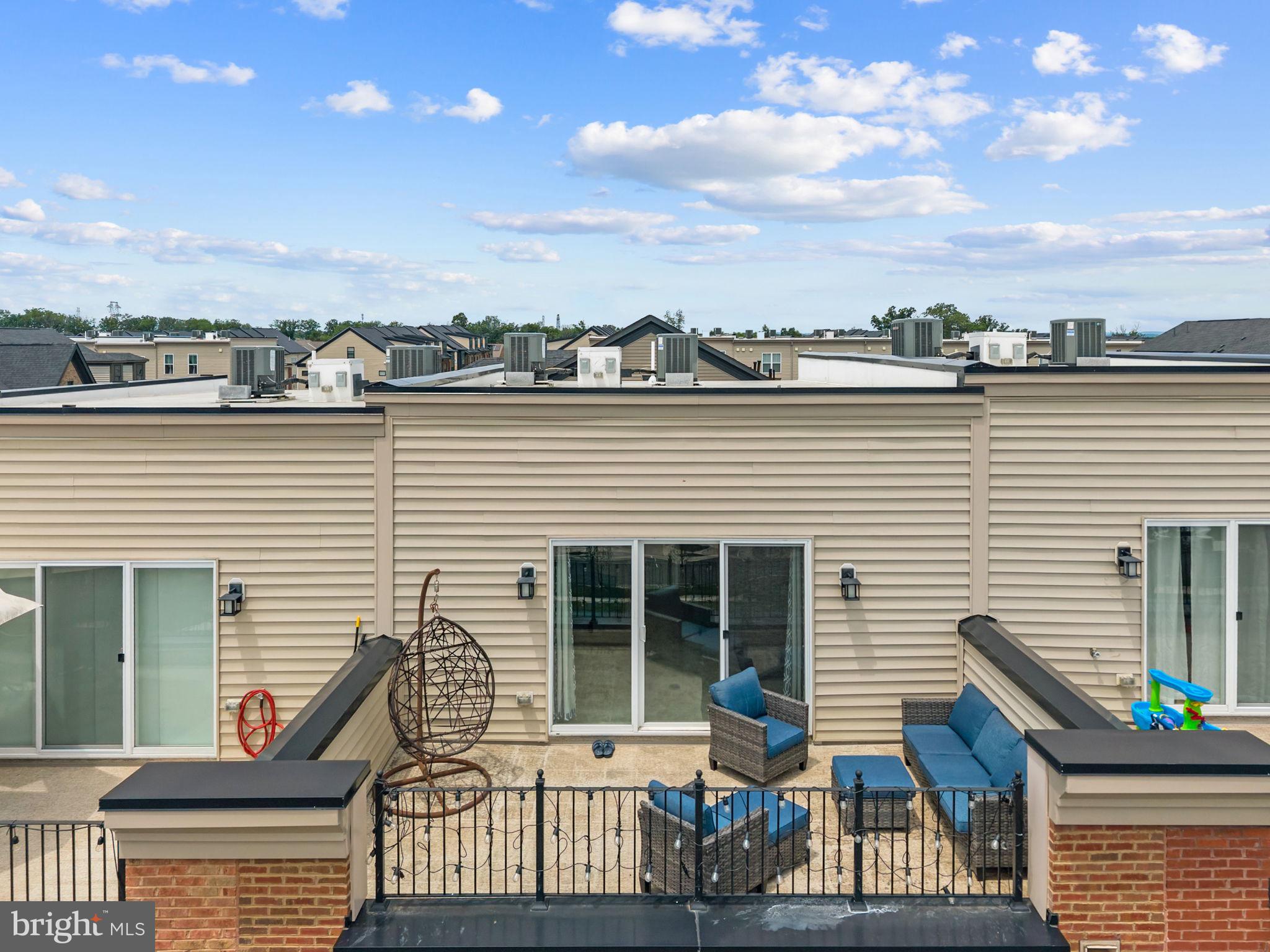 BRAMBLETON TOWN CENTER SOUTH - Residential