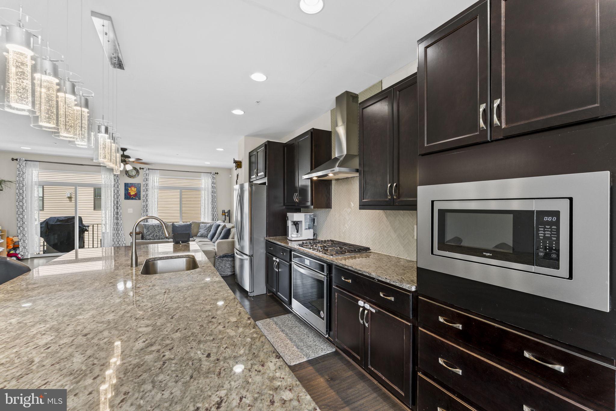 BRAMBLETON TOWN CENTER SOUTH - Residential