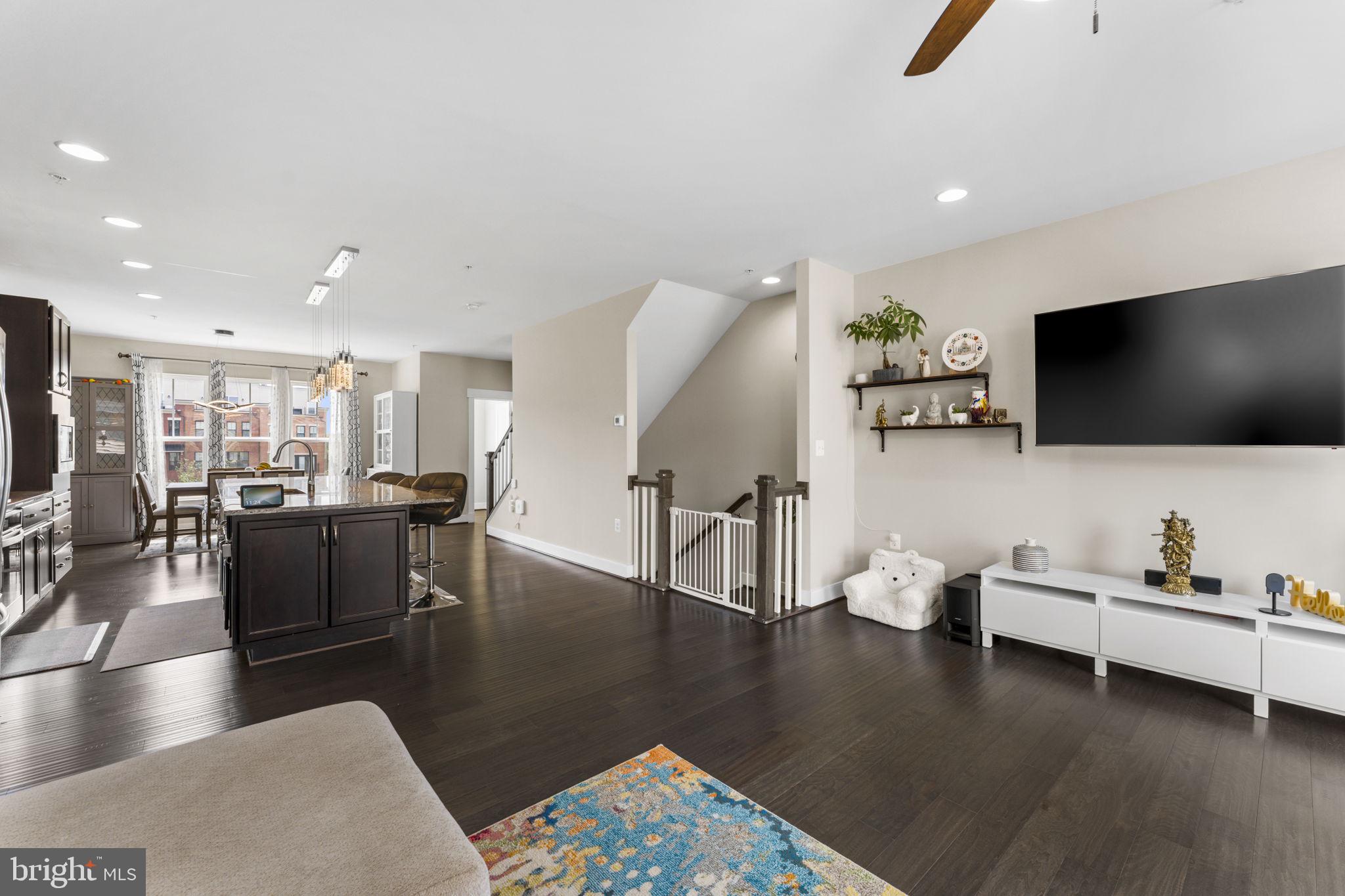 BRAMBLETON TOWN CENTER SOUTH - Residential